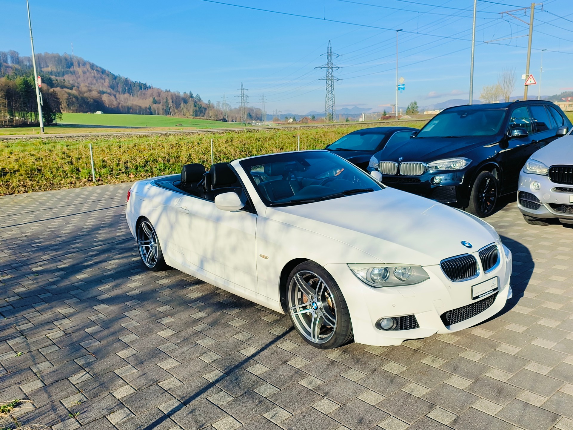 BMW 335i Cabriolet DSG-image-14