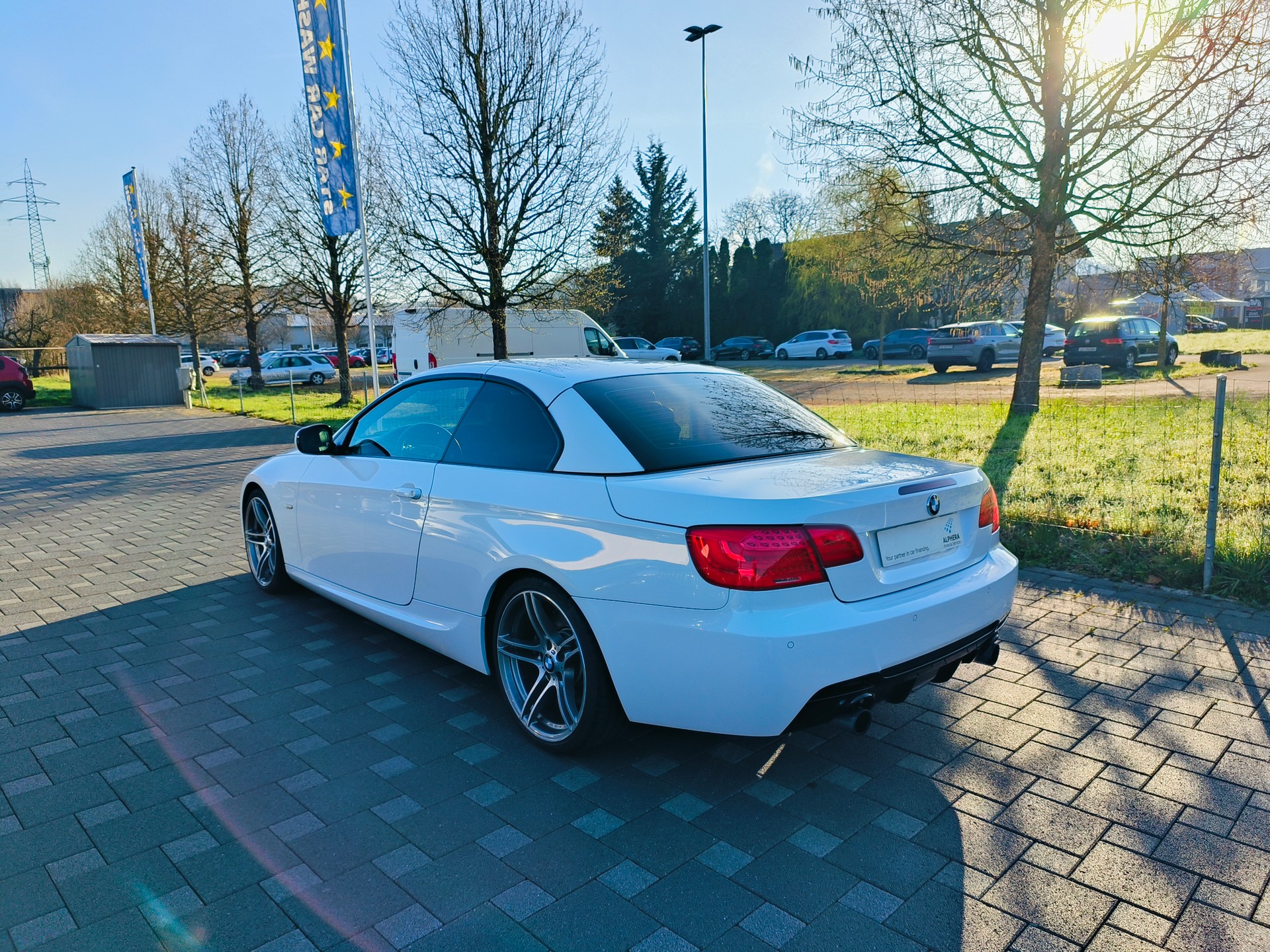 BMW 335i Cabriolet DSG-image-2