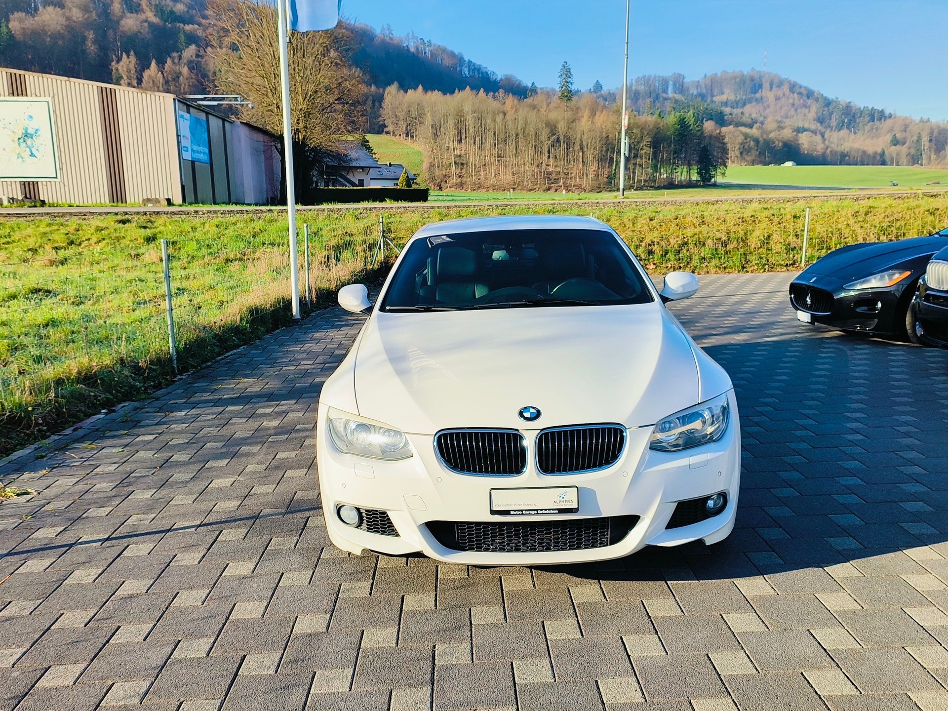 BMW 335i Cabriolet DSG-image-7