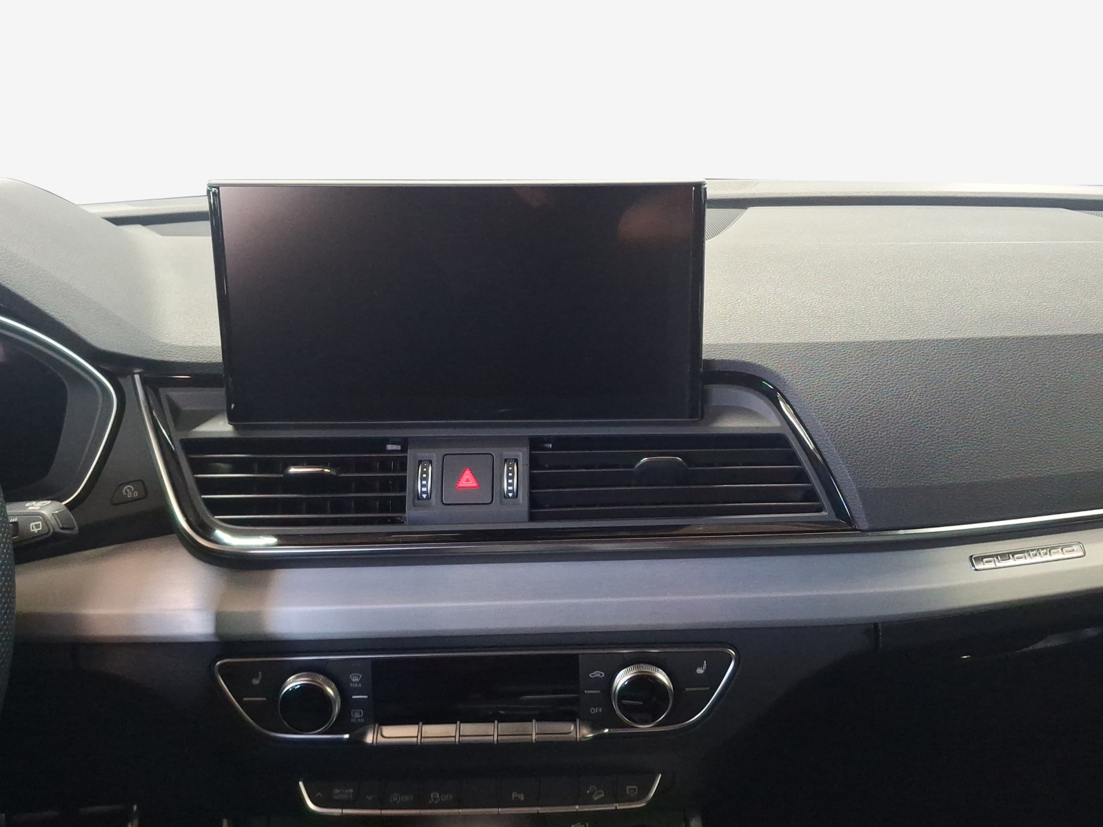 AUDI Q5 45 TFSI advanced quattro S-tronic-image-9