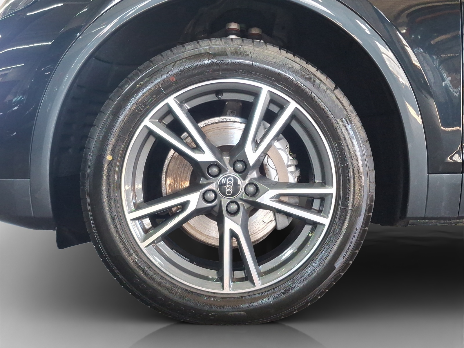 AUDI Q5 45 TFSI advanced quattro S-tronic-image-14