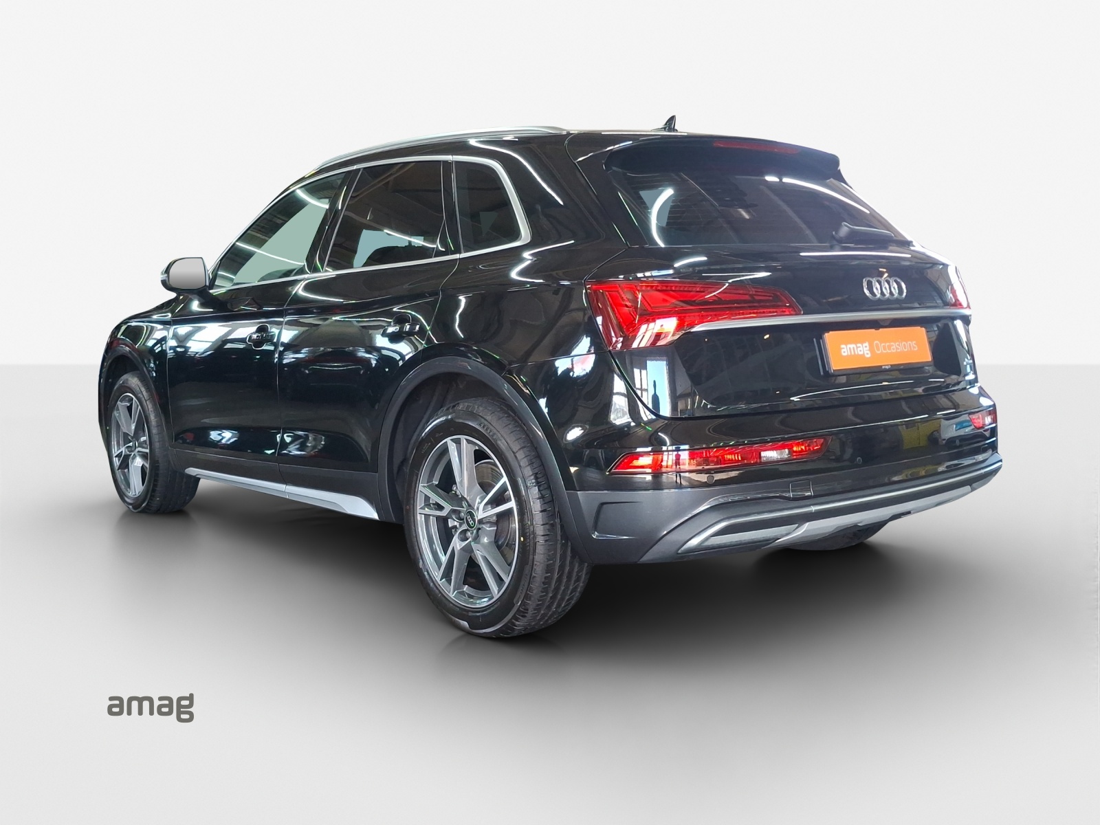 AUDI Q5 45 TFSI advanced quattro S-tronic-image-2