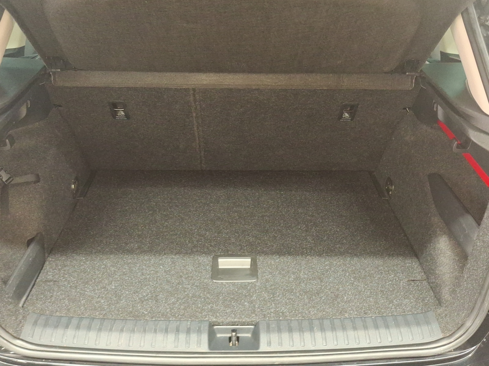 SKODA Kamiq 1.0 TSI Ambition-image-12