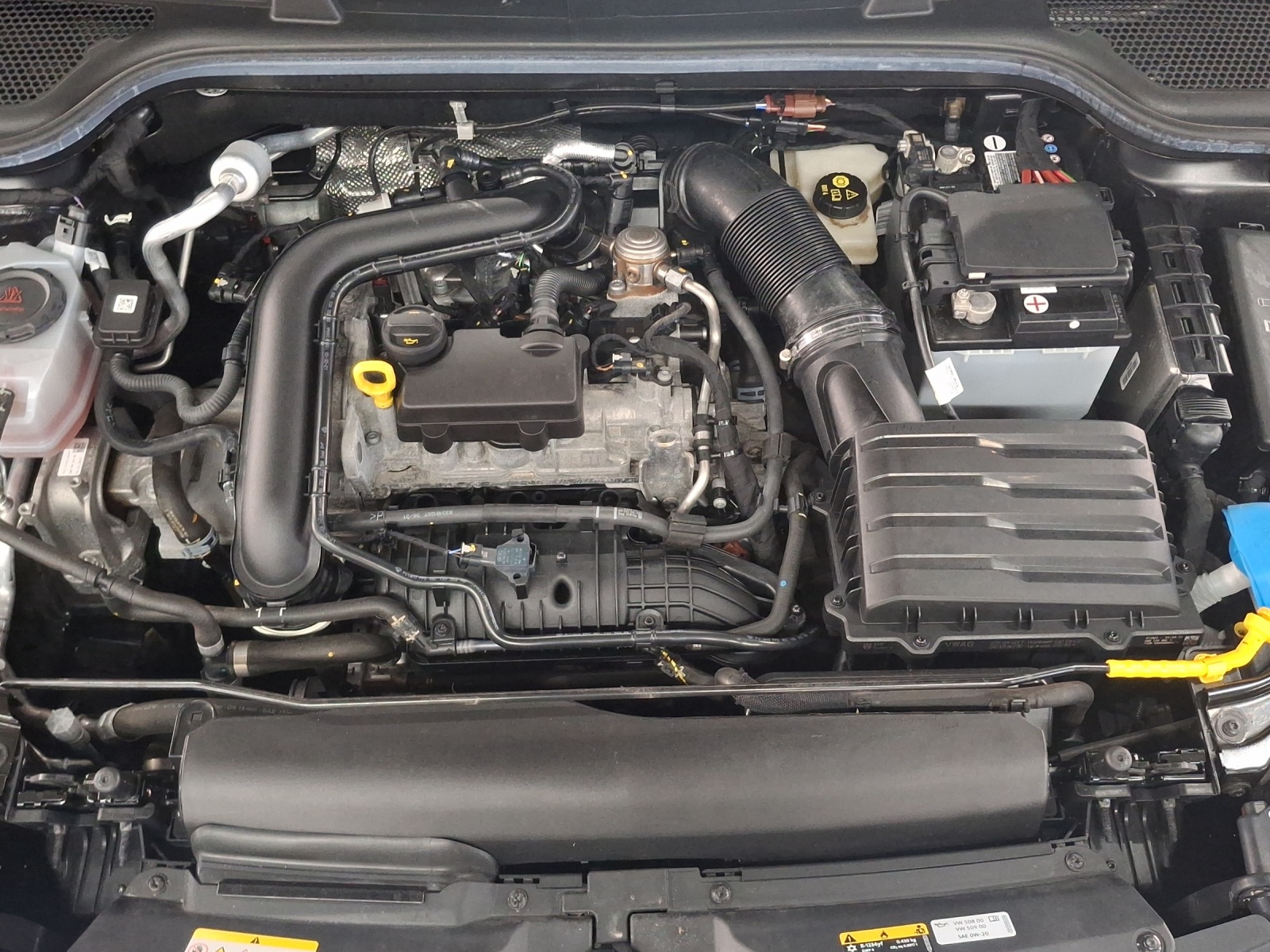 SKODA Kamiq 1.0 TSI Ambition-image-13
