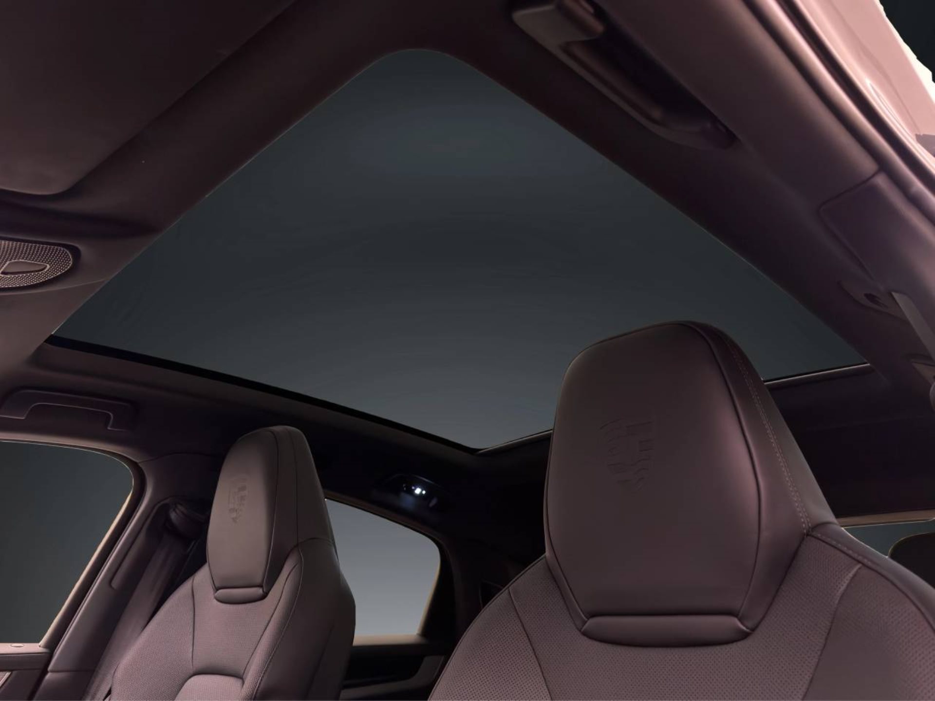 PORSCHE Cayenne E-Hybrid Coupé-image-13