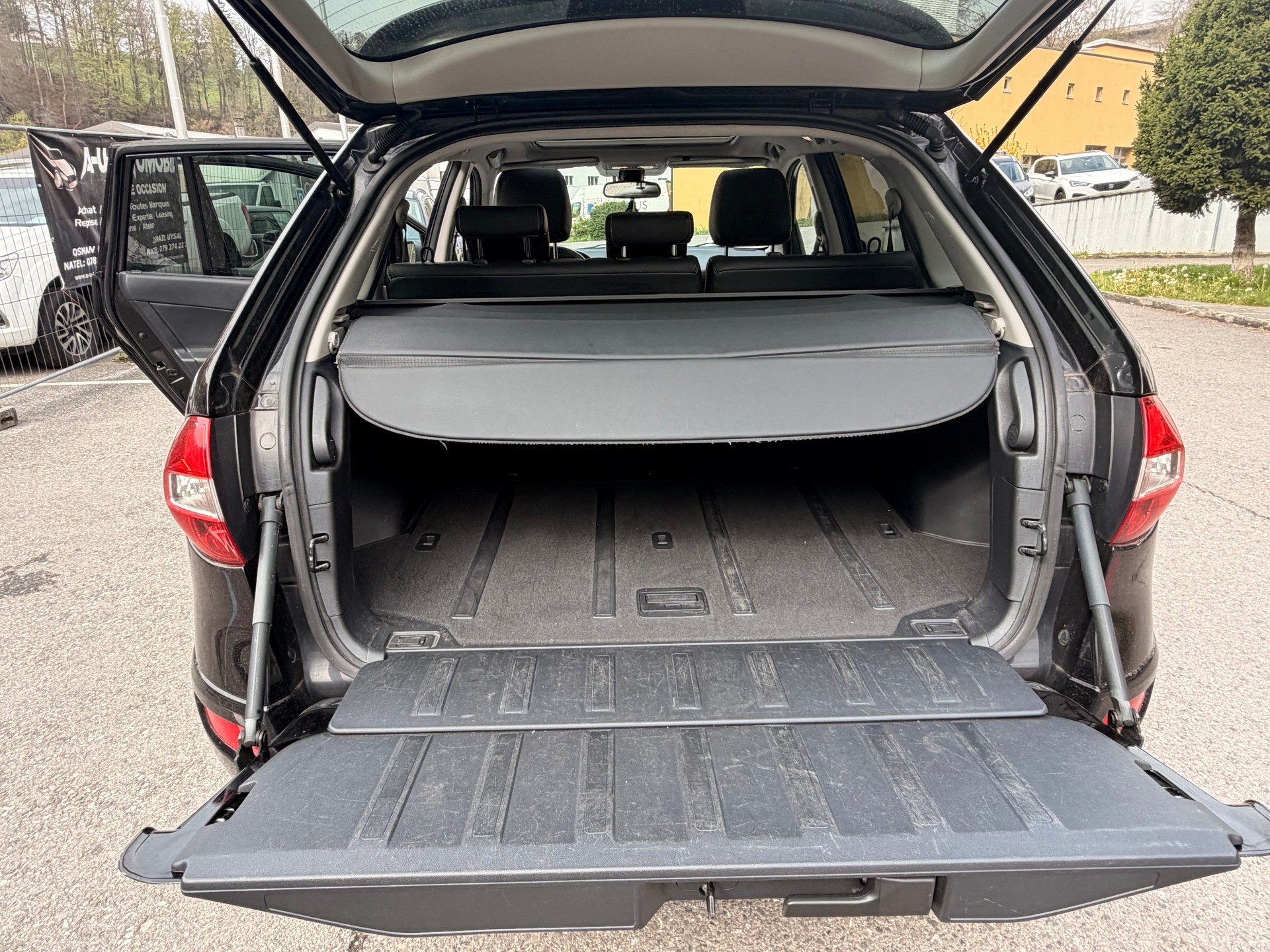 RENAULT Koleos 2.0 dCi Exception 4x4 Automatic-image-10