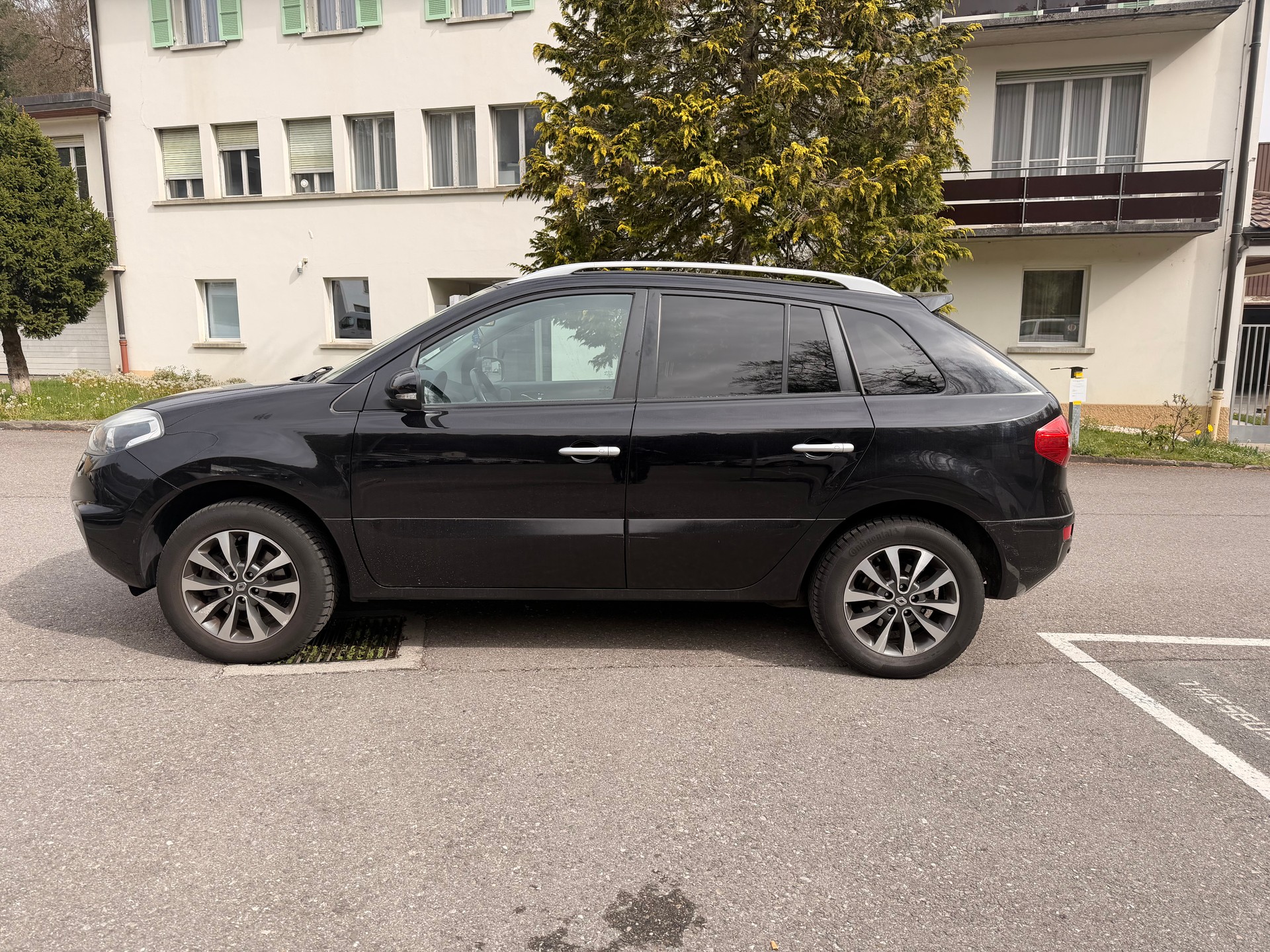 RENAULT Koleos 2.0 dCi Exception 4x4 Automatic-image-3