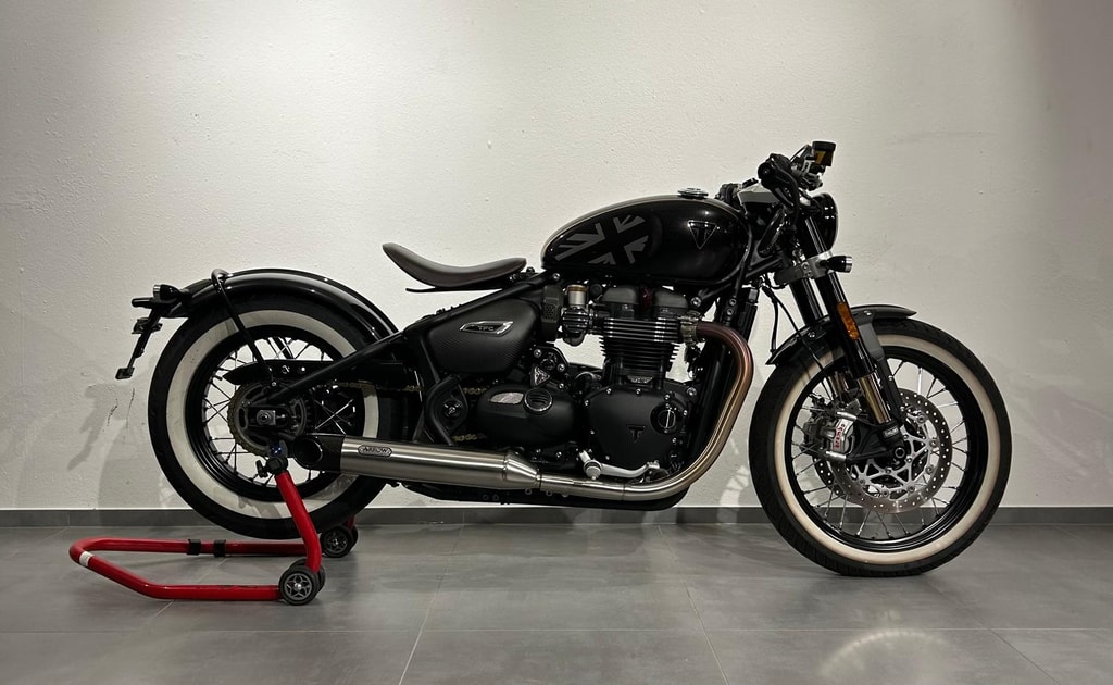 TRIUMPH Bonneville 1200 Bobber (Limited Edition)