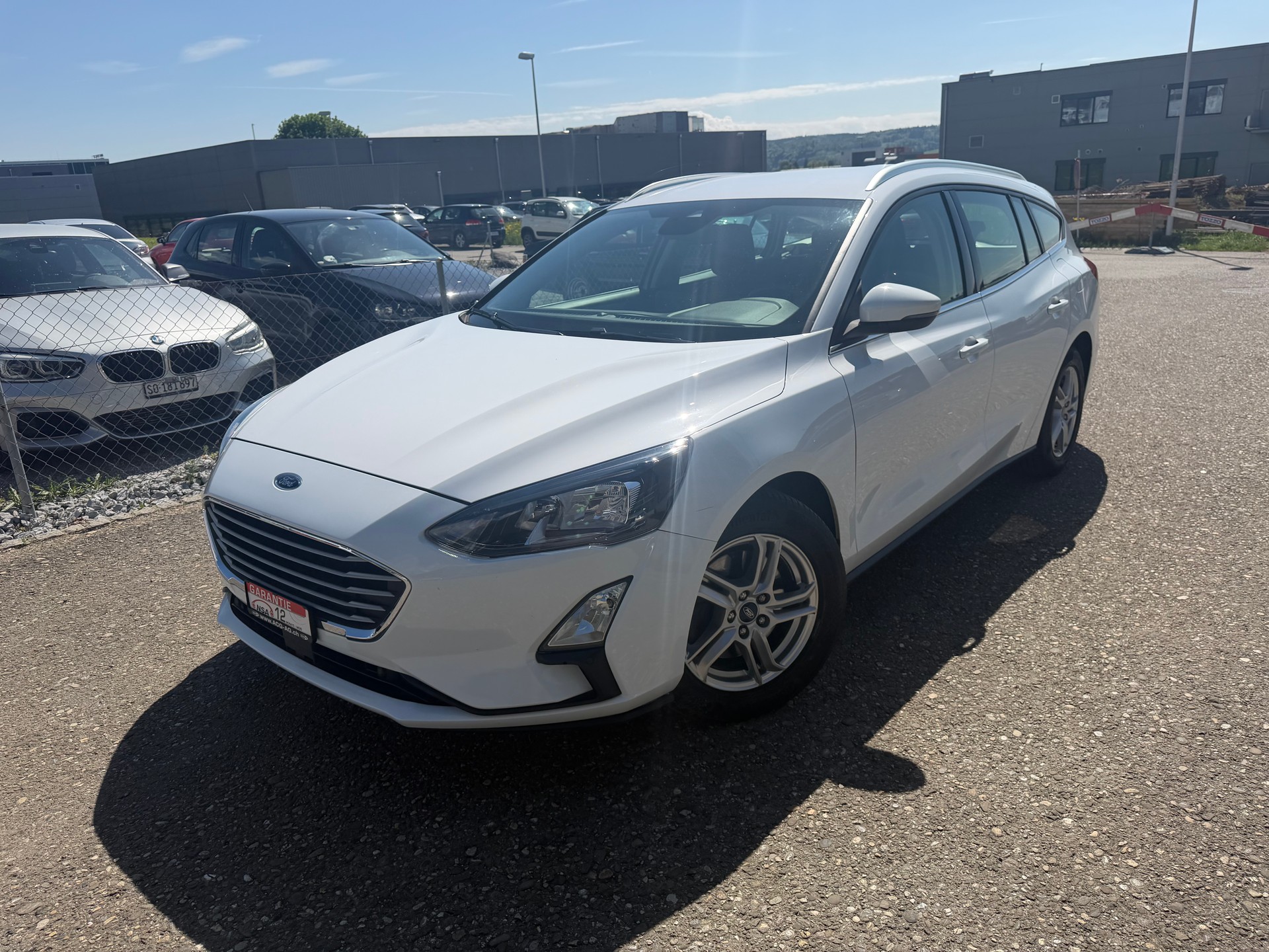 FORD Focus 1.5 TDCi Cool Connect Automatic ** Gr. Navi * Klima * LED * PDC V&H- RF-Kamera * Tempomat * Frisch Ab MFK-image-0