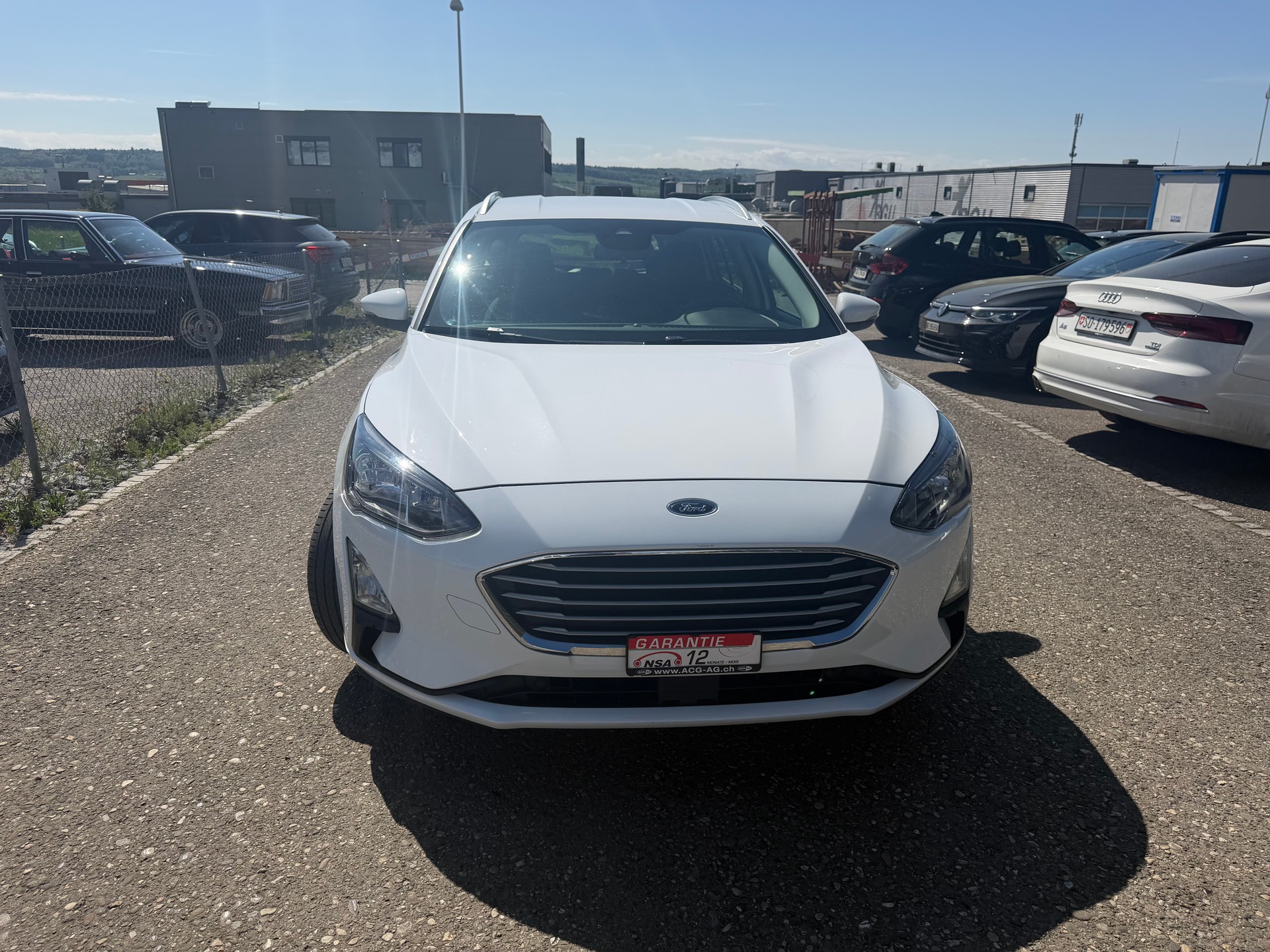 FORD Focus 1.5 TDCi Cool Connect Automatic ** Gr. Navi * Klima * LED * PDC V&H- RF-Kamera * Tempomat * Frisch Ab MFK-image-1