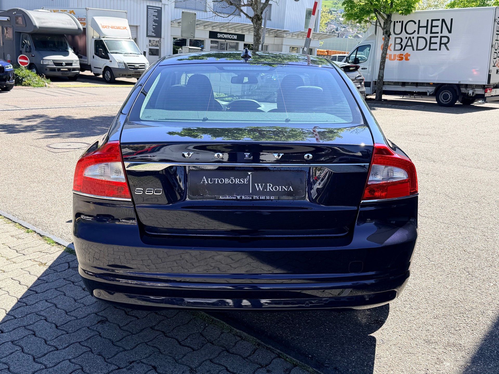 VOLVO S80 T4 Momentum Powershift-showroom-element-2