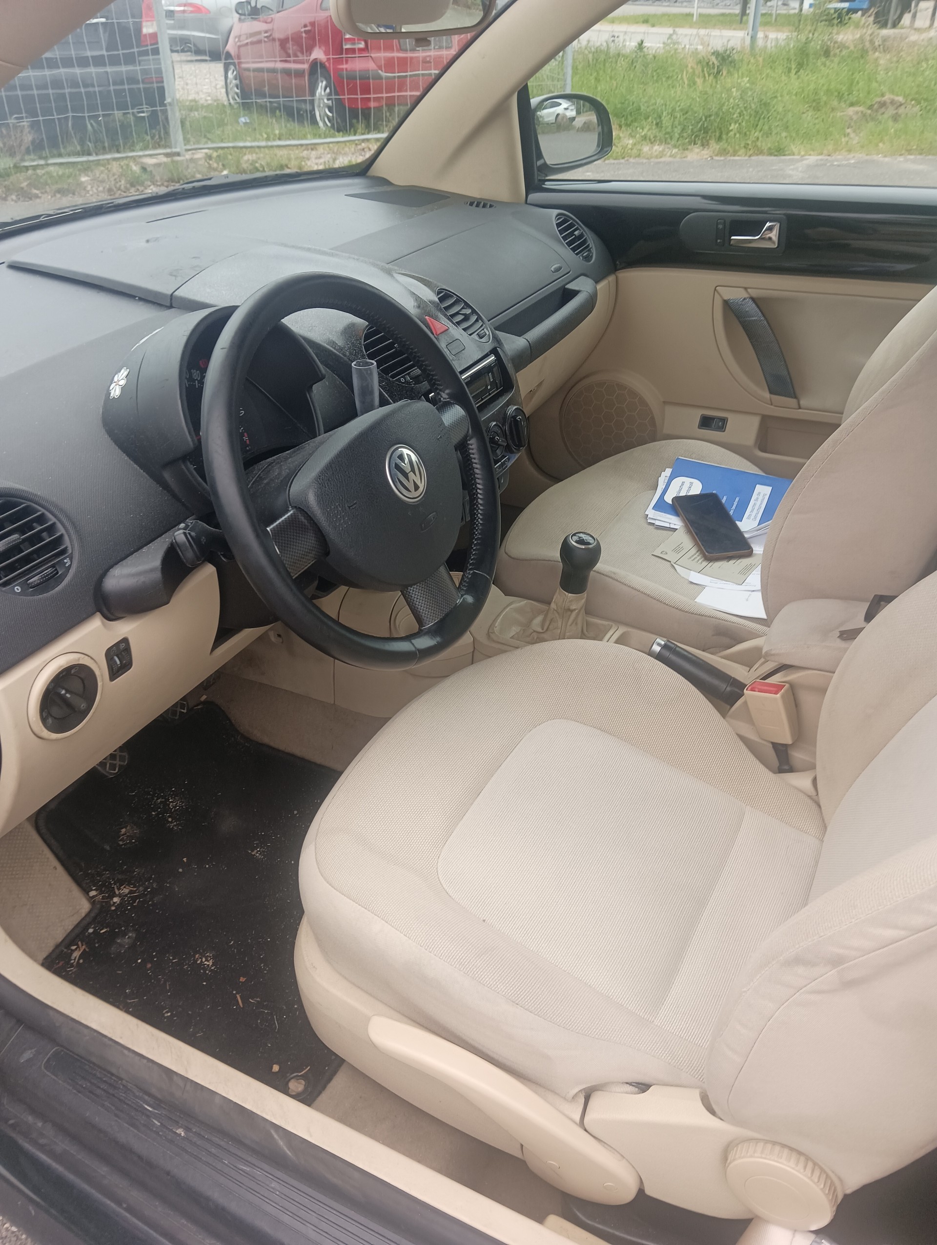 VW Beetle Cabrio 1.8 T-image-2