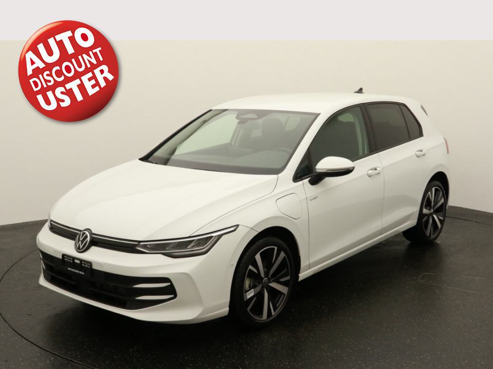 VW Golf VIII 1.5 TSI PHEV Limited-image-0