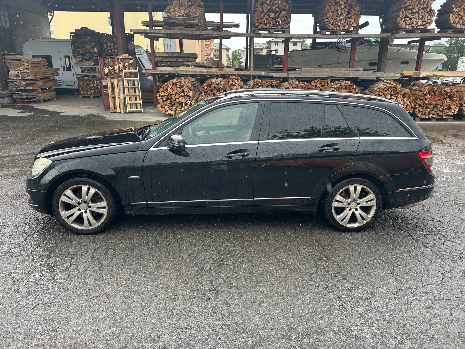 MERCEDES-BENZ C 220 CDI BlueEfficiency Avantgarde Automatic-image-1