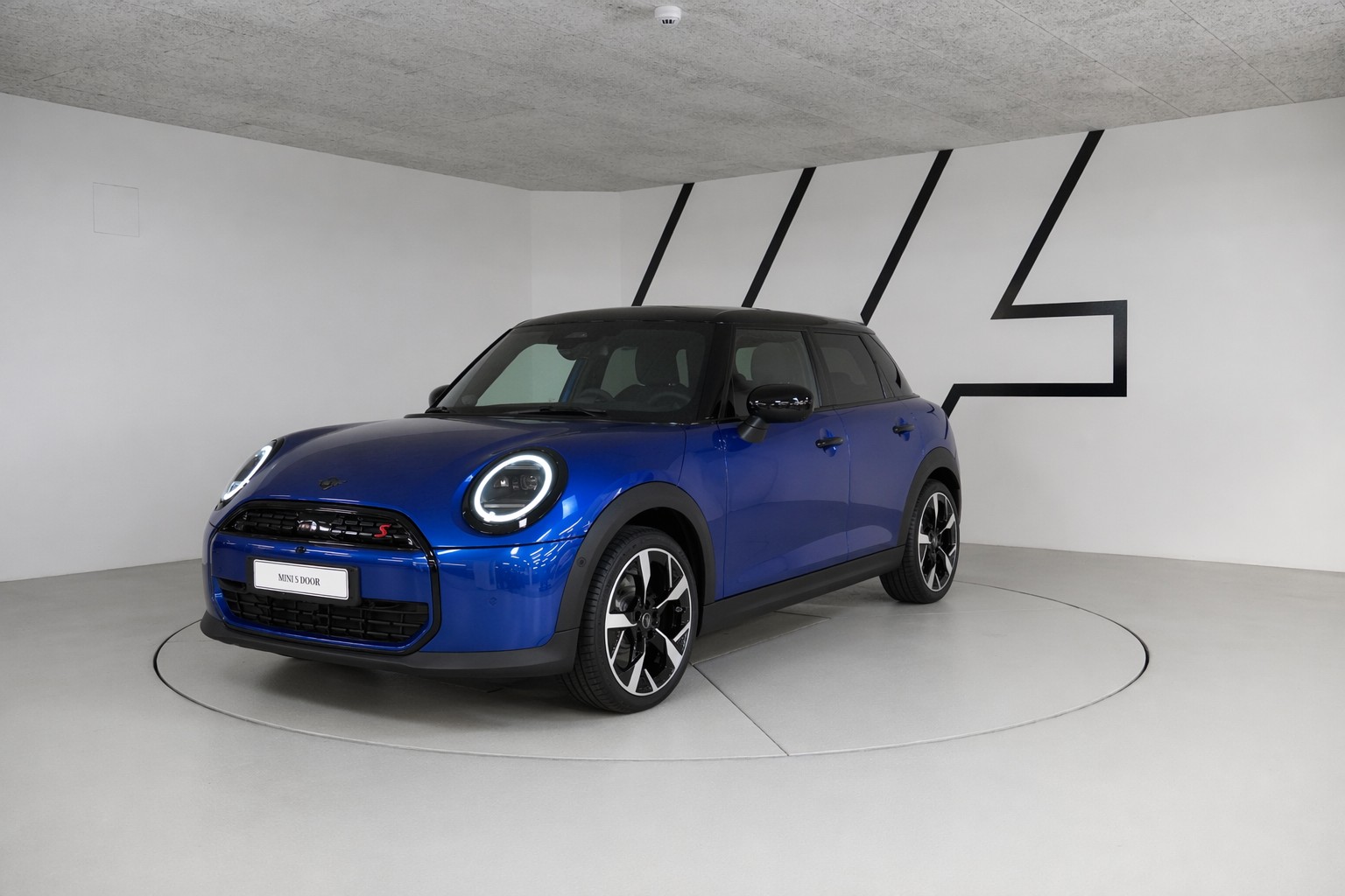 MINI Cooper S DKG-showroom-element-1