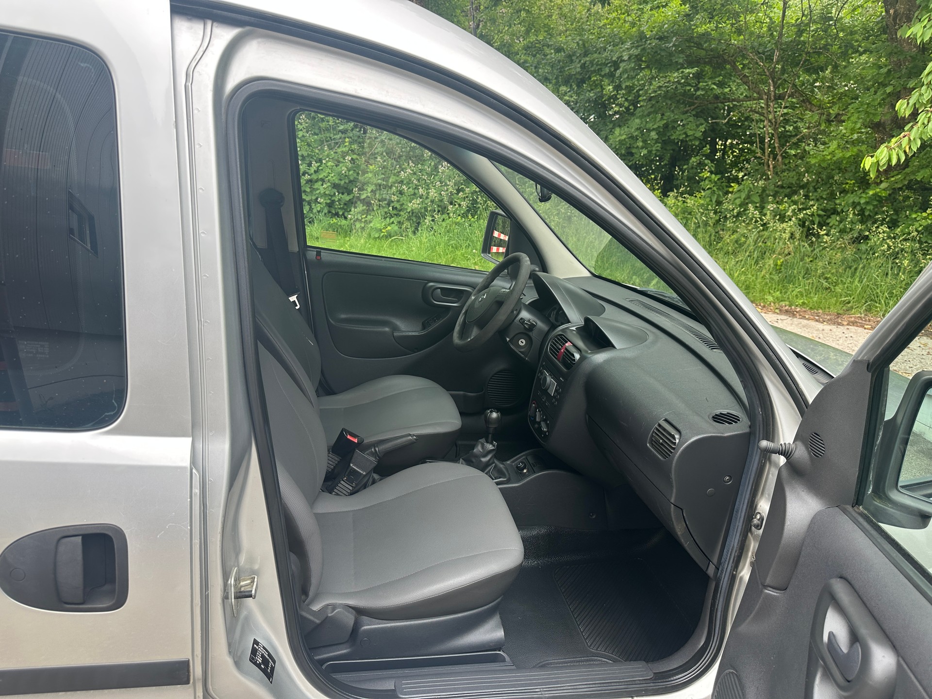 OPEL Combo Van 1.4 TWINPORT Comfort-image-5