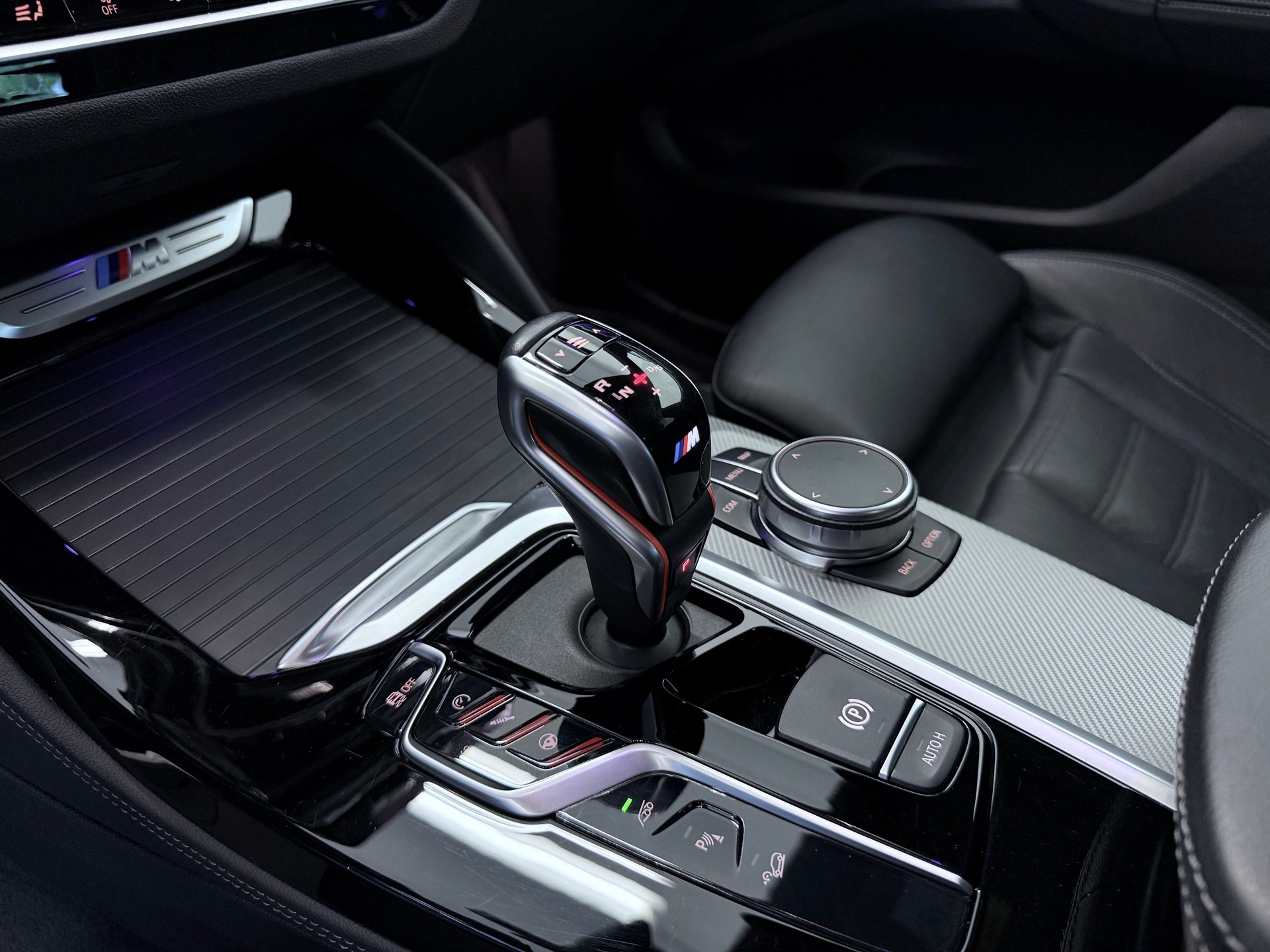 BMW X4M Steptronic-image-29