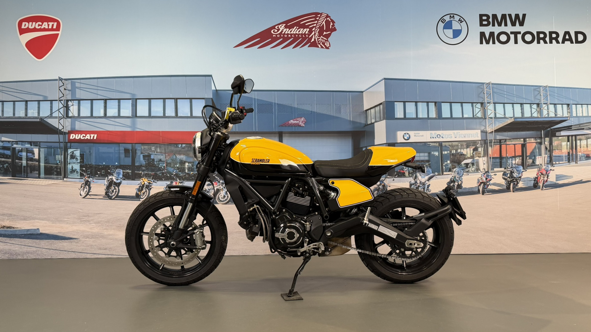 DUCATI Scrambler 803 Full Throttle-showroom-element-3