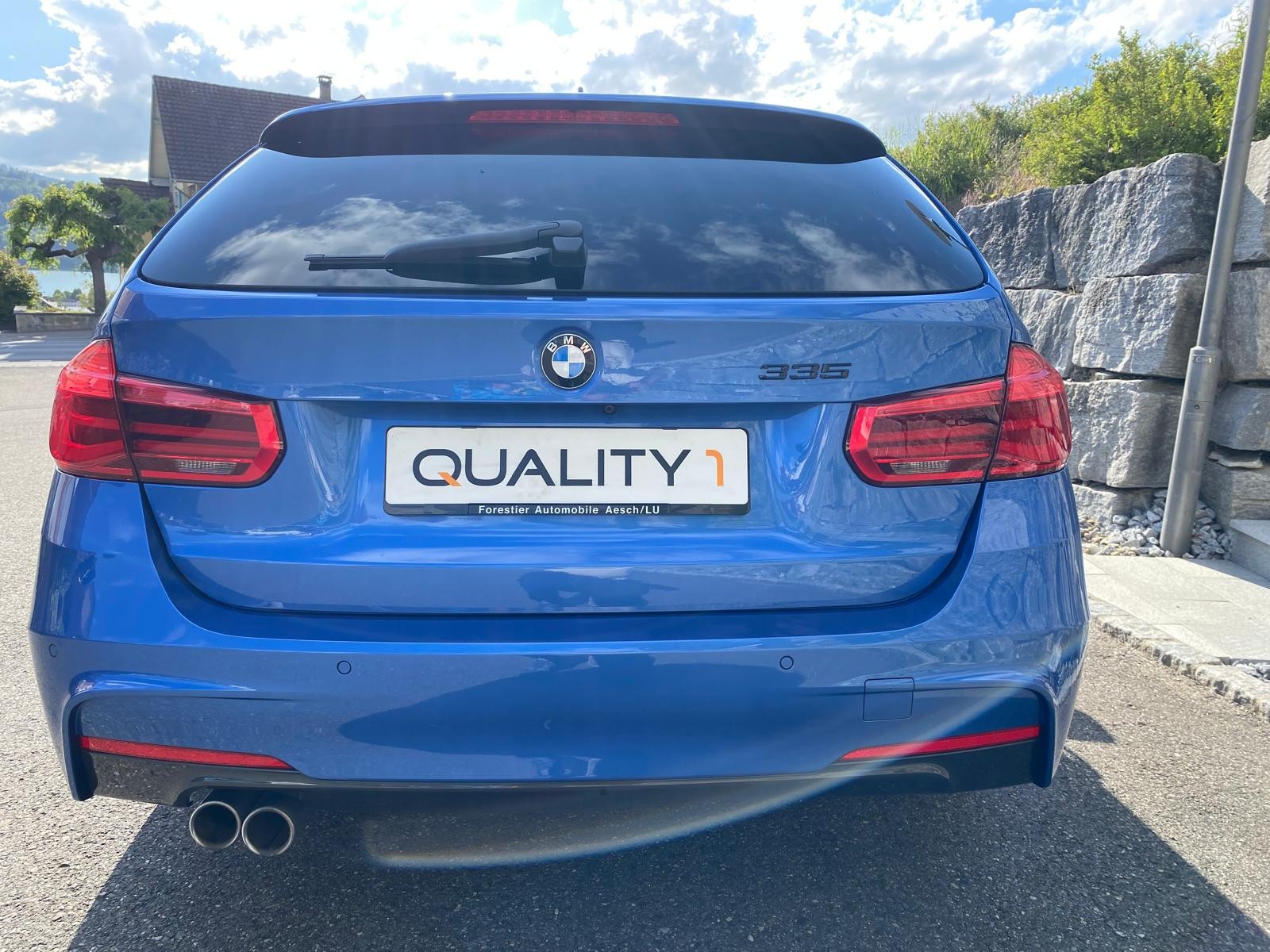 BMW 335d xDrive Touring M Sport Line Steptronic-image-3