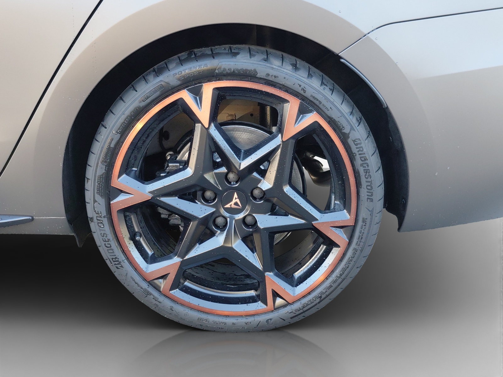 CUPRA LEON ST 2.0 TSI Extreme DSG 4Drive-image-13