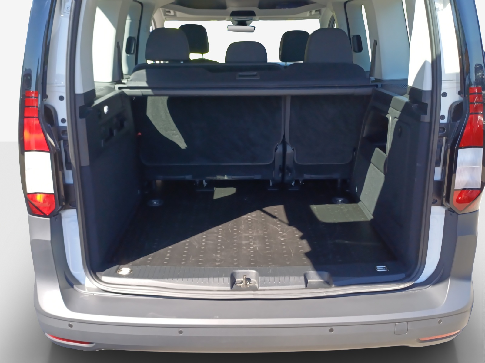 VW Caddy 2.0 TDI 4Motion-image-12
