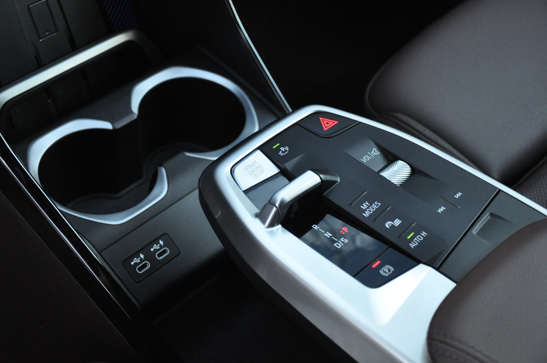 BMW X1 xDrive 23d 48V M Sport-image-21