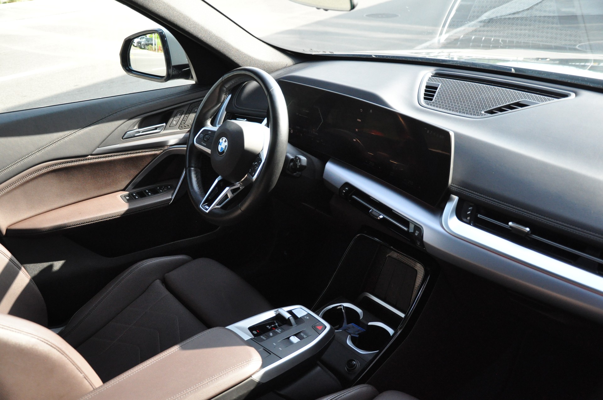 BMW X1 xDrive 23d 48V M Sport-image-17
