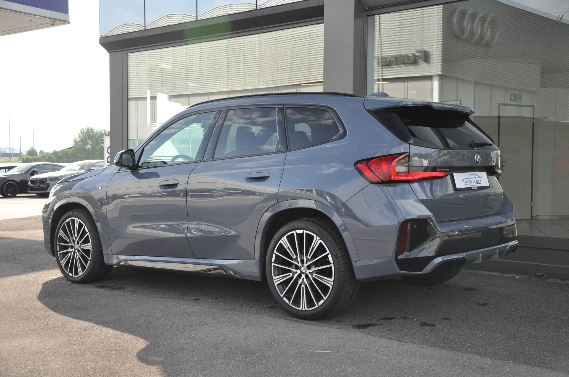 BMW X1 xDrive 23d 48V M Sport-image-5