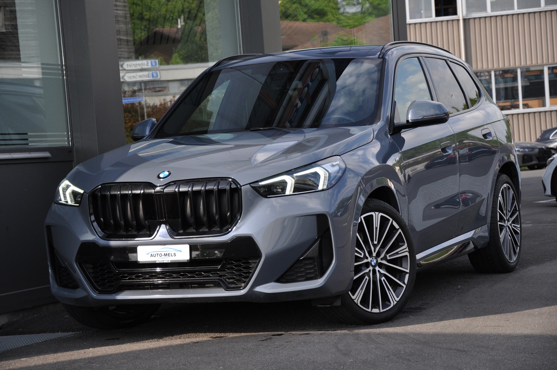 BMW X1 xDrive 23d 48V M Sport-image-2