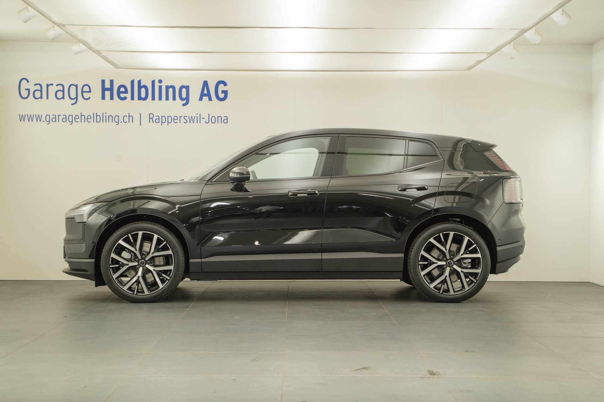VOLVO EX30 E60 Twin Ultra Performance AWD-showroom-element-2