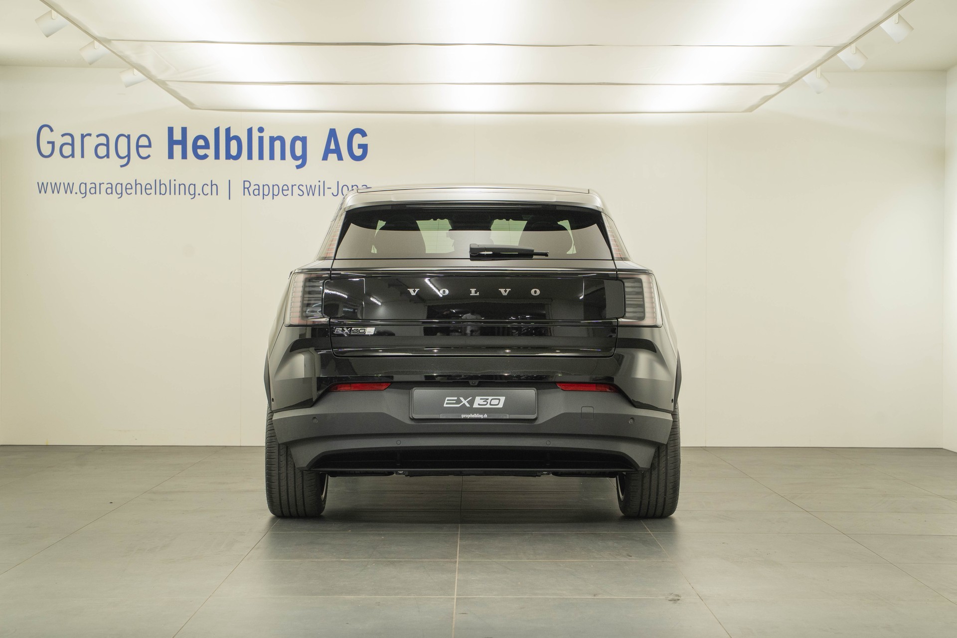 VOLVO EX30 E60 Twin Ultra Performance AWD-showroom-element-3
