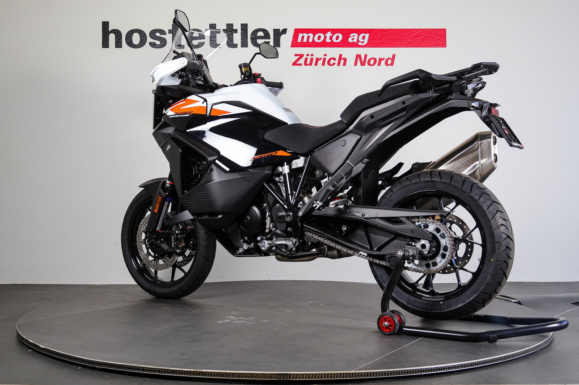 KTM 1390 Super Adventure S-showroom-element-3