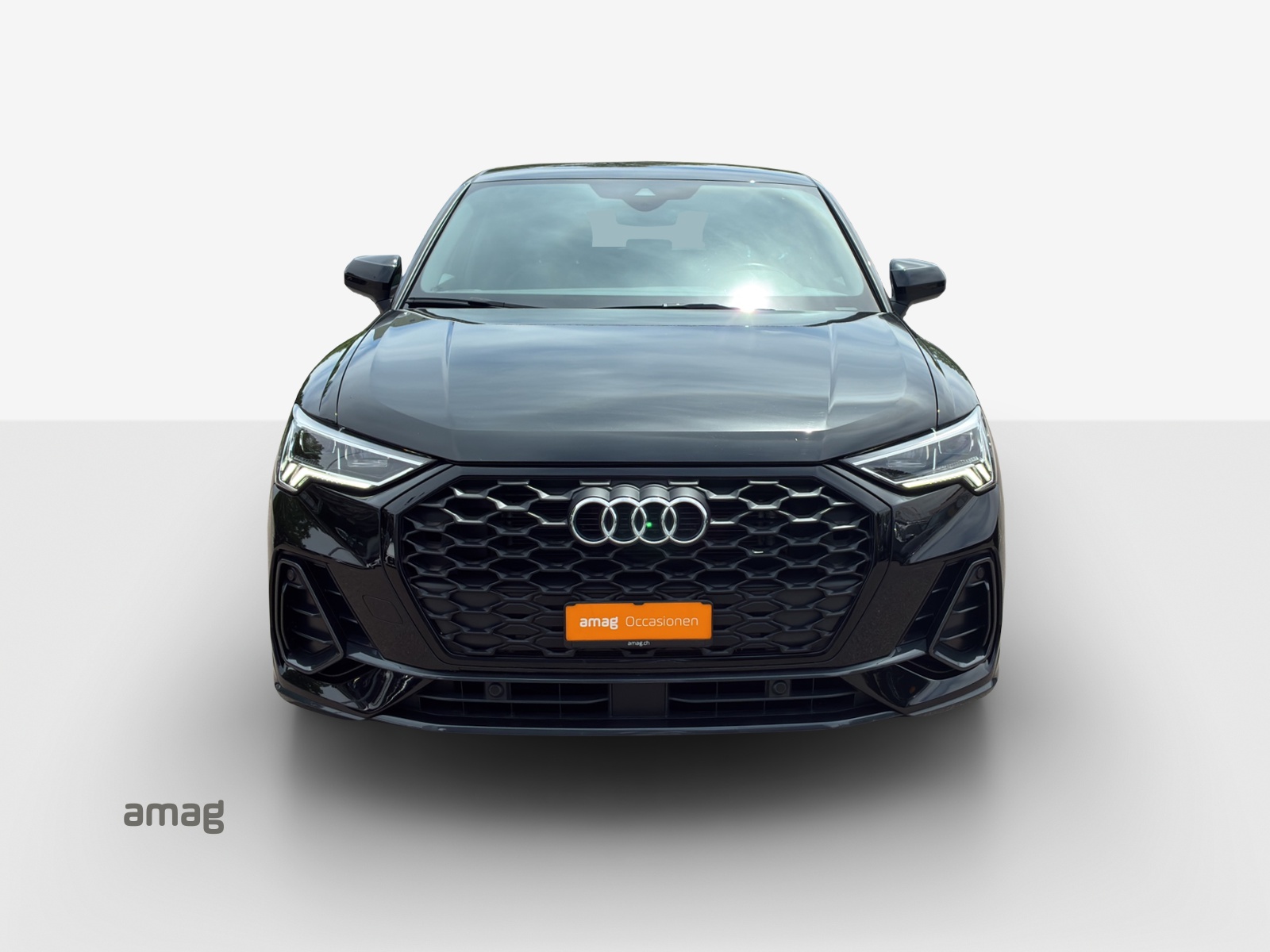 AUDI Q3 Sportback 35 TFSI Attraction S-tronic-image-6