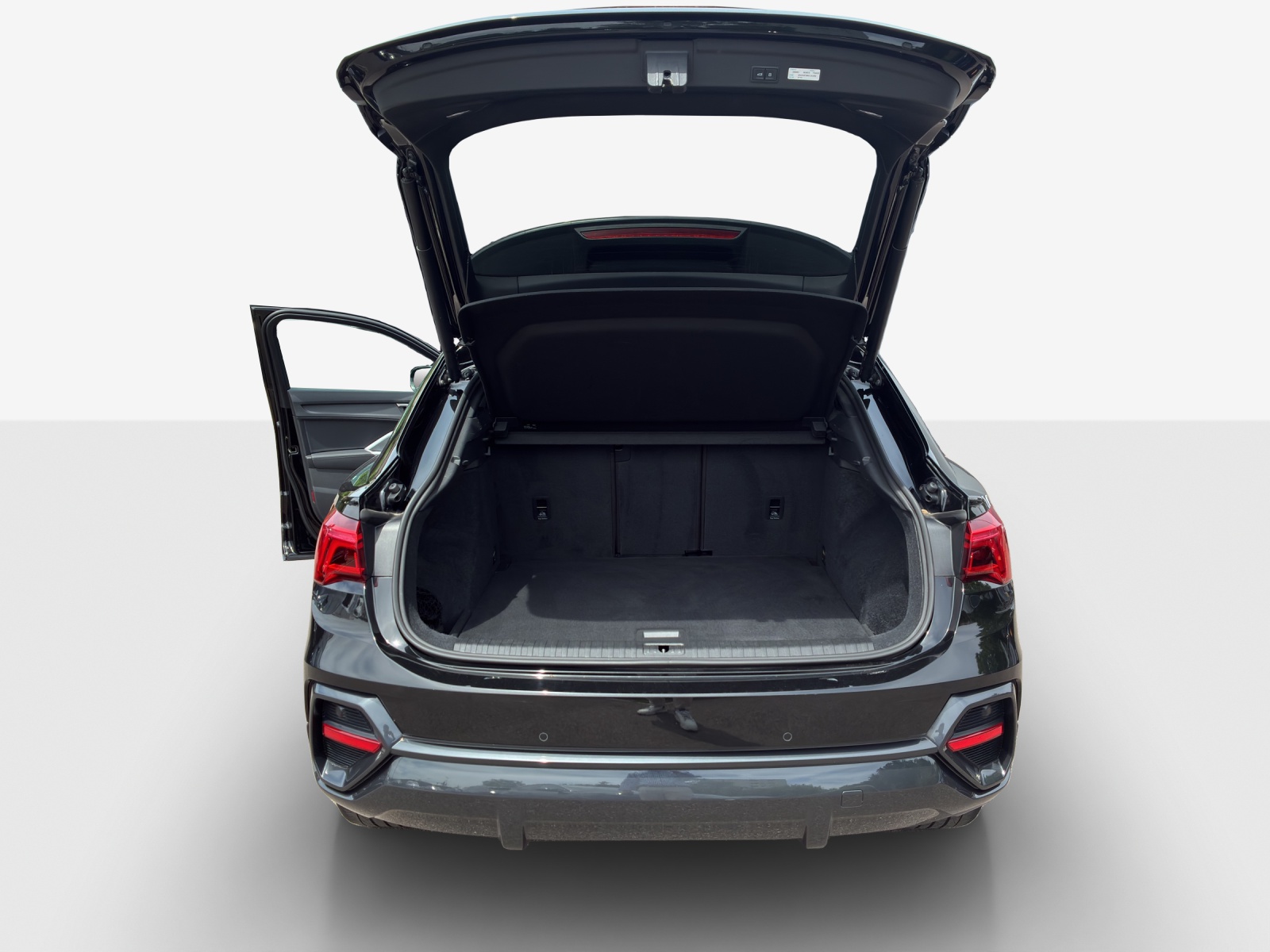 AUDI Q3 Sportback 35 TFSI Attraction S-tronic-image-12