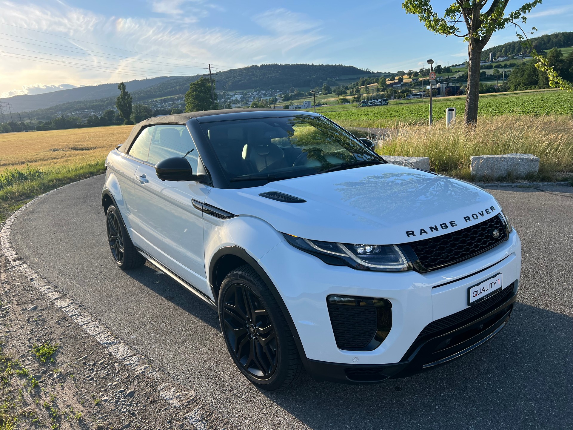 LAND ROVER Range Rover Evoque- 360°-Kamera- Conver. 2.0 TD4 HSE Dynamic AT9-image-10