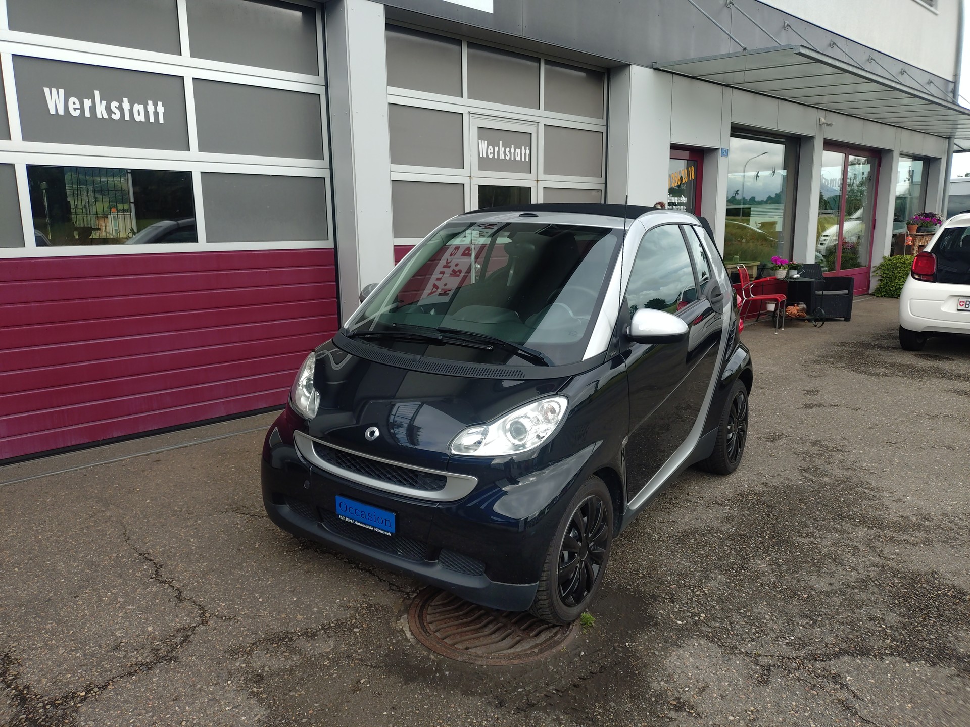 SMART FORTWO-image-1