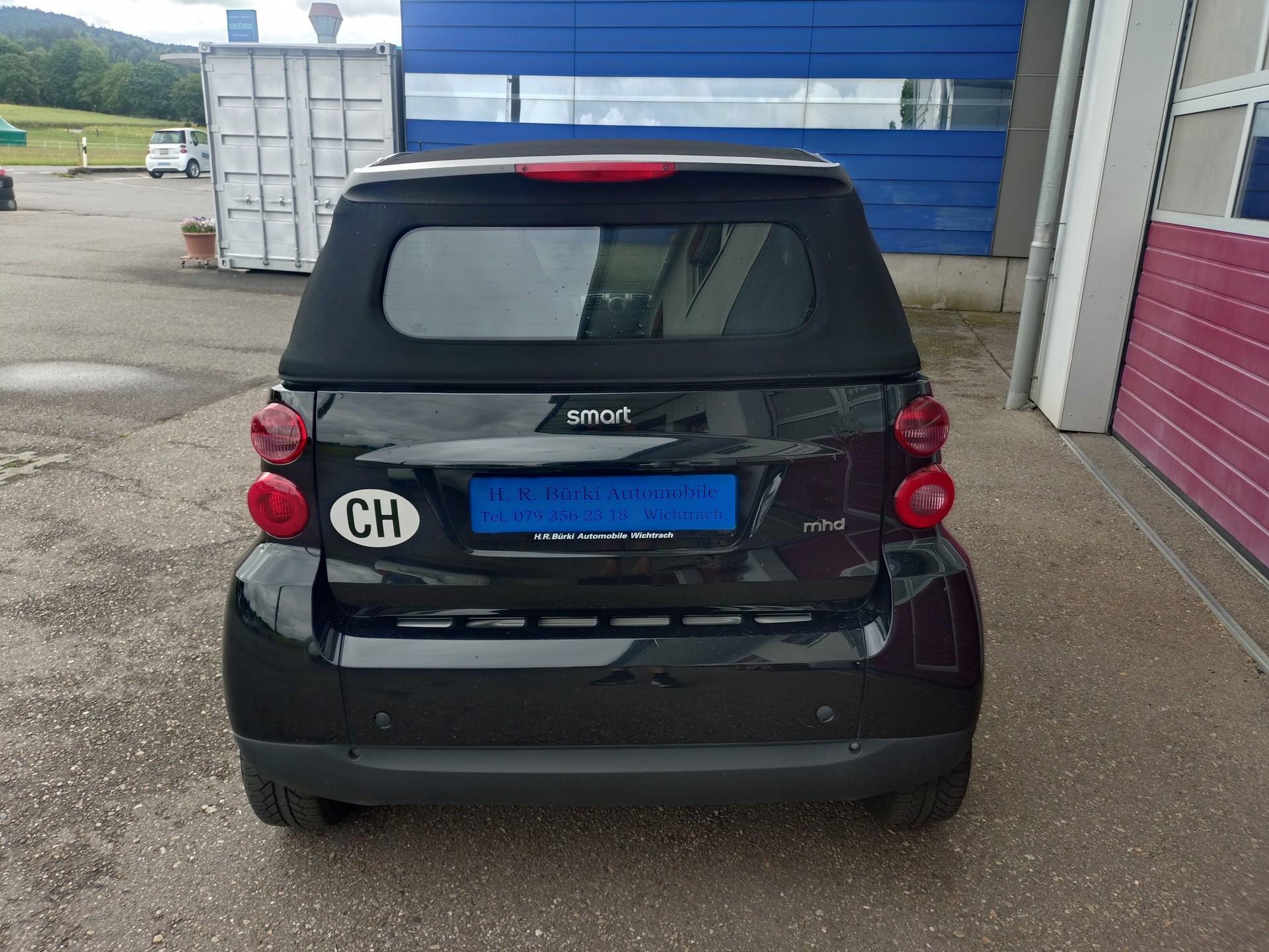 SMART FORTWO-image-4