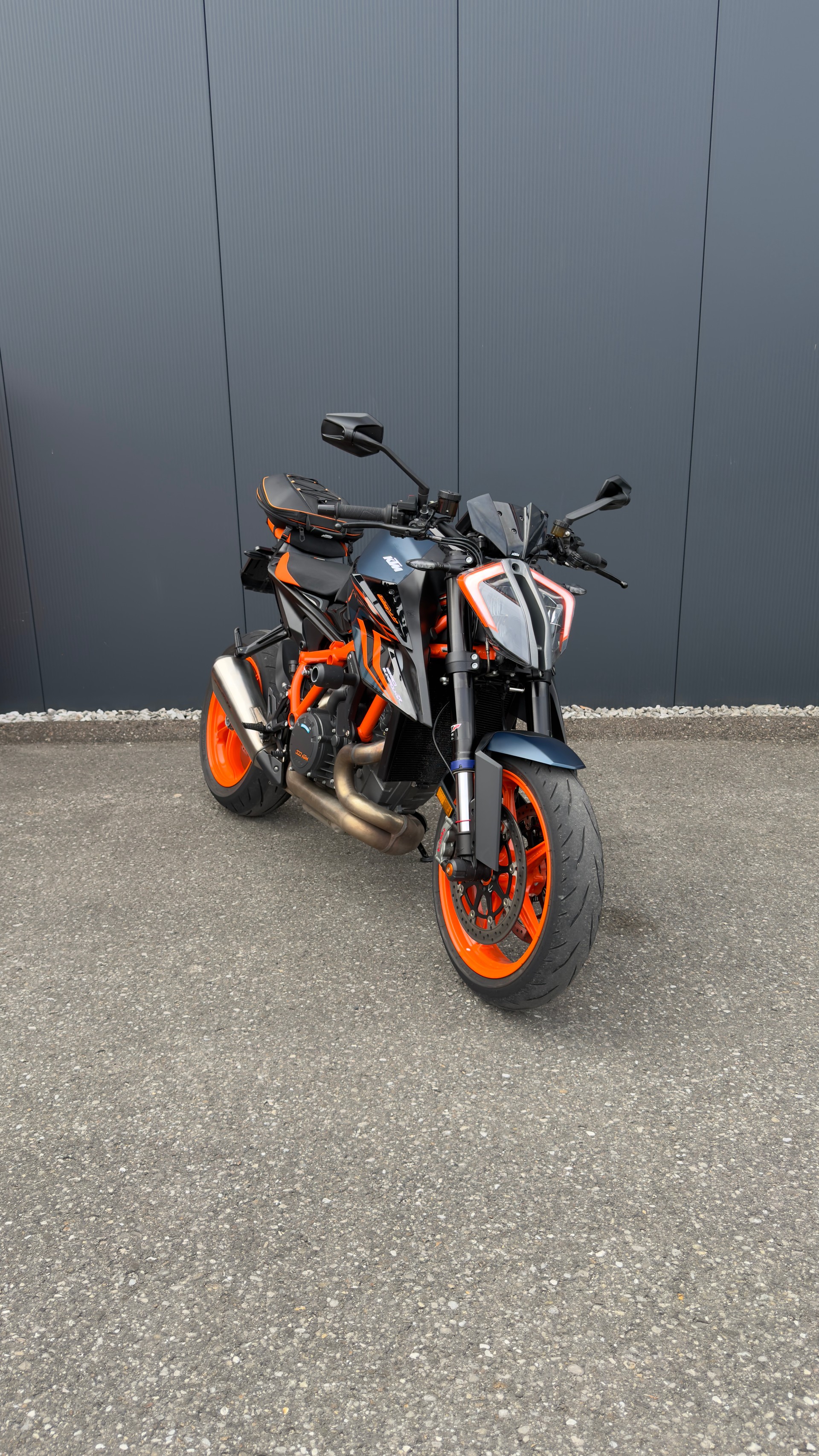 KTM 1290 Super Duke R EVO