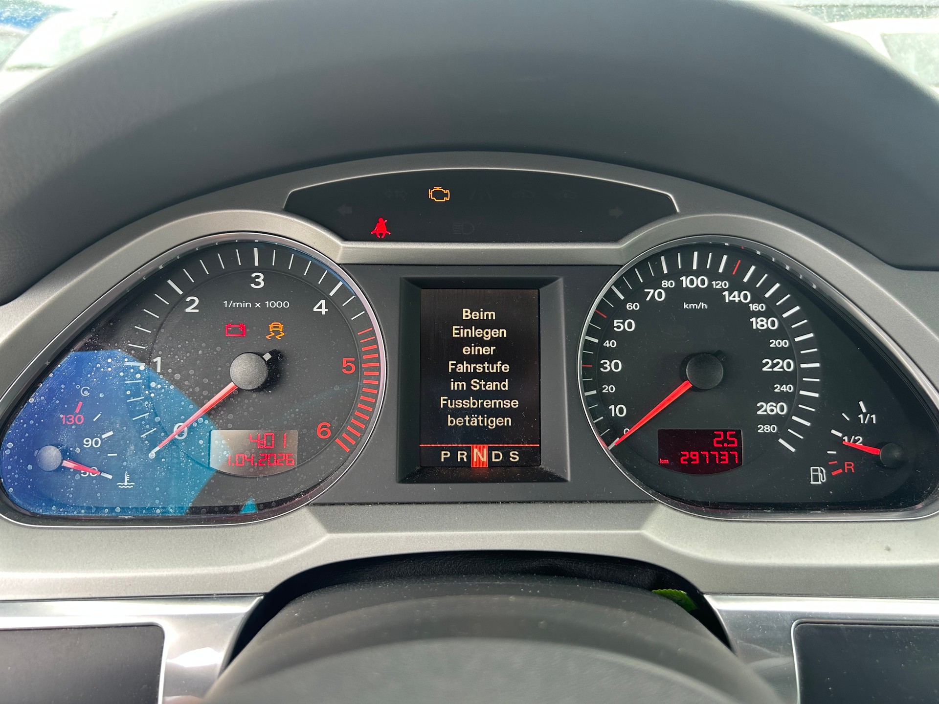 AUDI A6 Avant 3.0 V6 TDI quattro-image-8