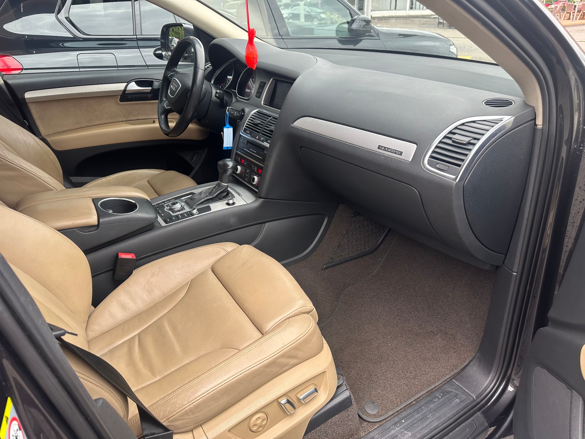AUDI Q7 3.0 TDI addBlue quattro tiptronic-image-12