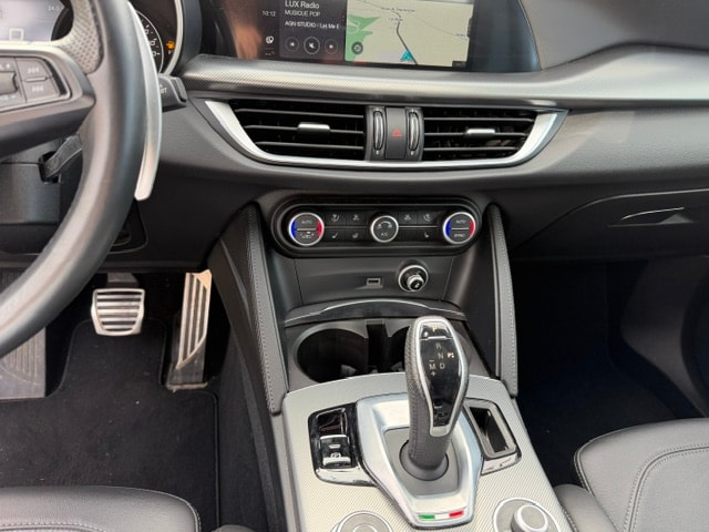 ALFA ROMEO Stelvio 2.0 Veloce Q4 Automatic-image-14