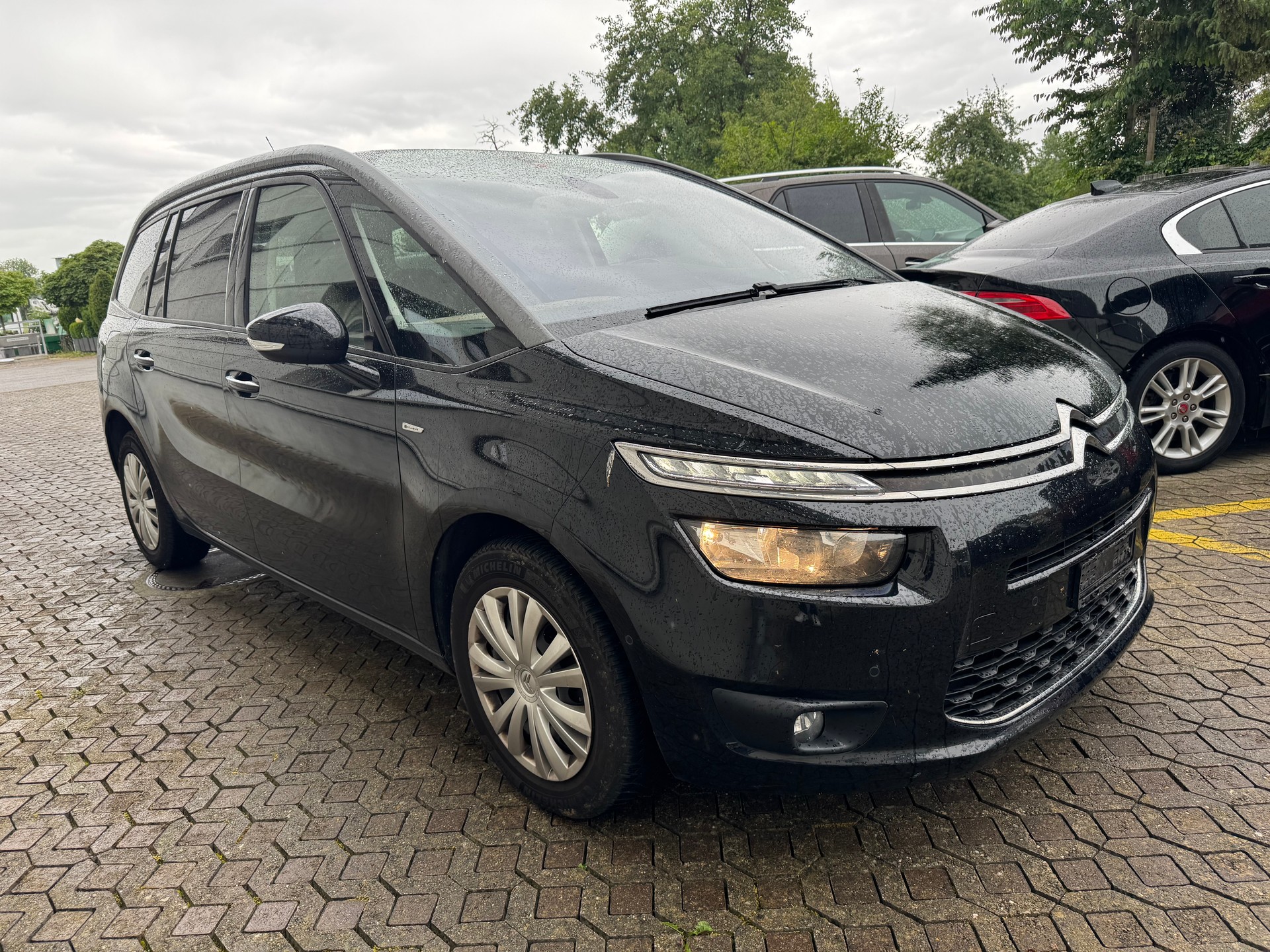 CITROEN Grand C4 Picasso 1.6i 16V e-THP Exclusive-image-1