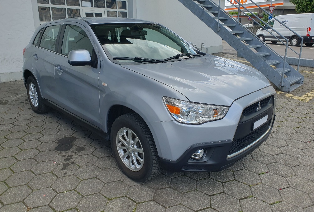 MITSUBISHI ASX 1.6 Invite-image-1