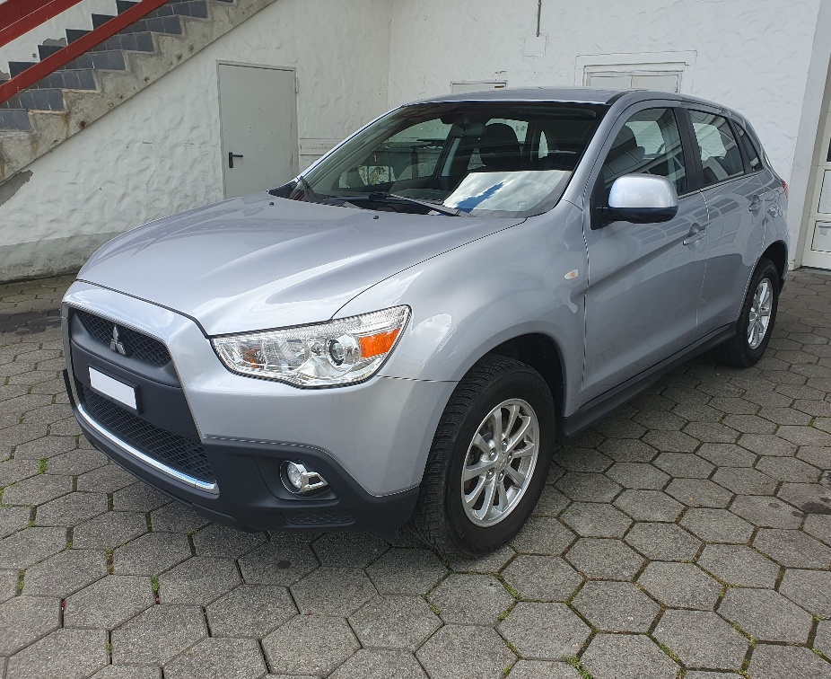 MITSUBISHI ASX 1.6 Invite-image-0