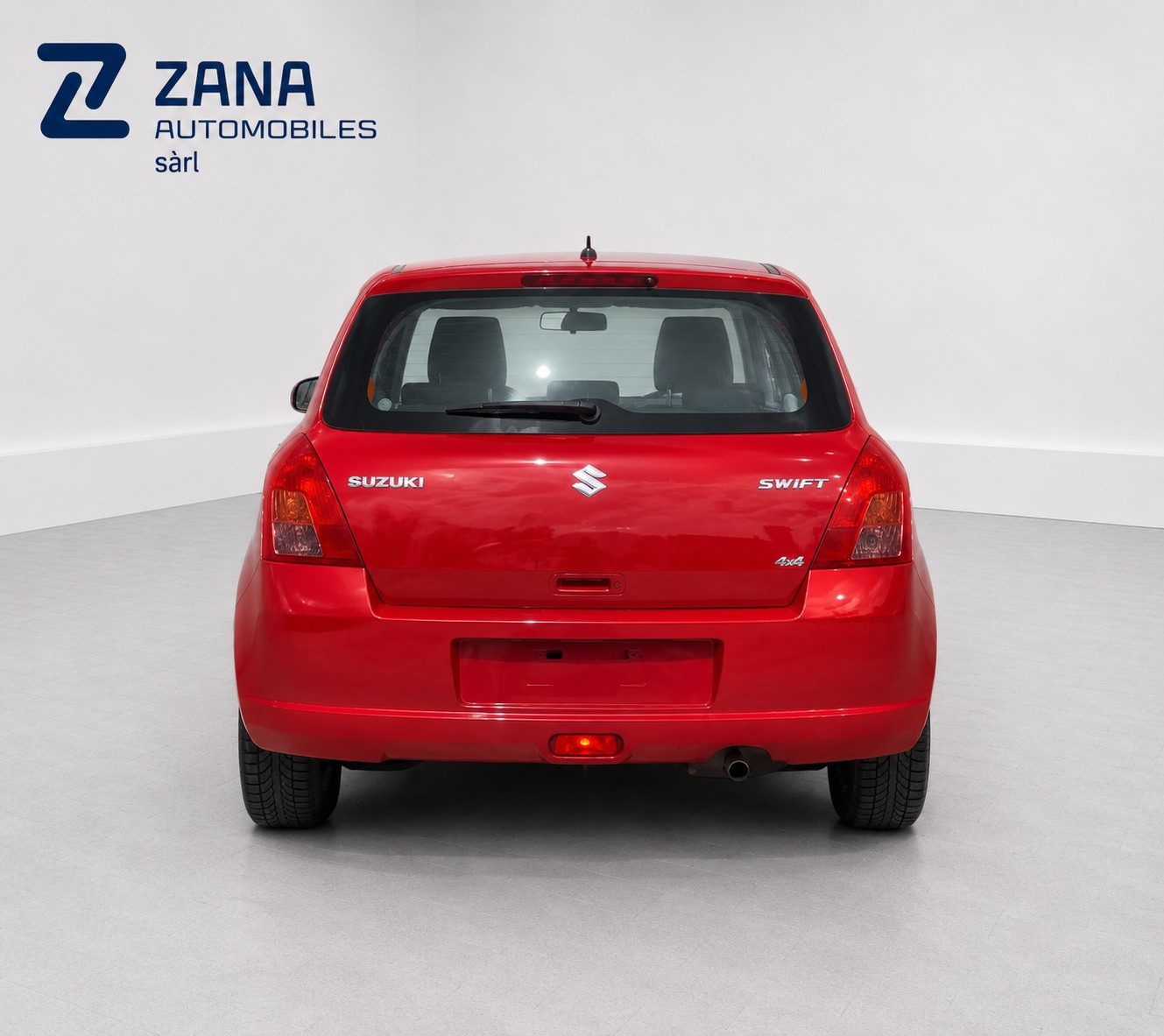 SUZUKI Swift 1.3i 16V GL Top 4x4-image-4
