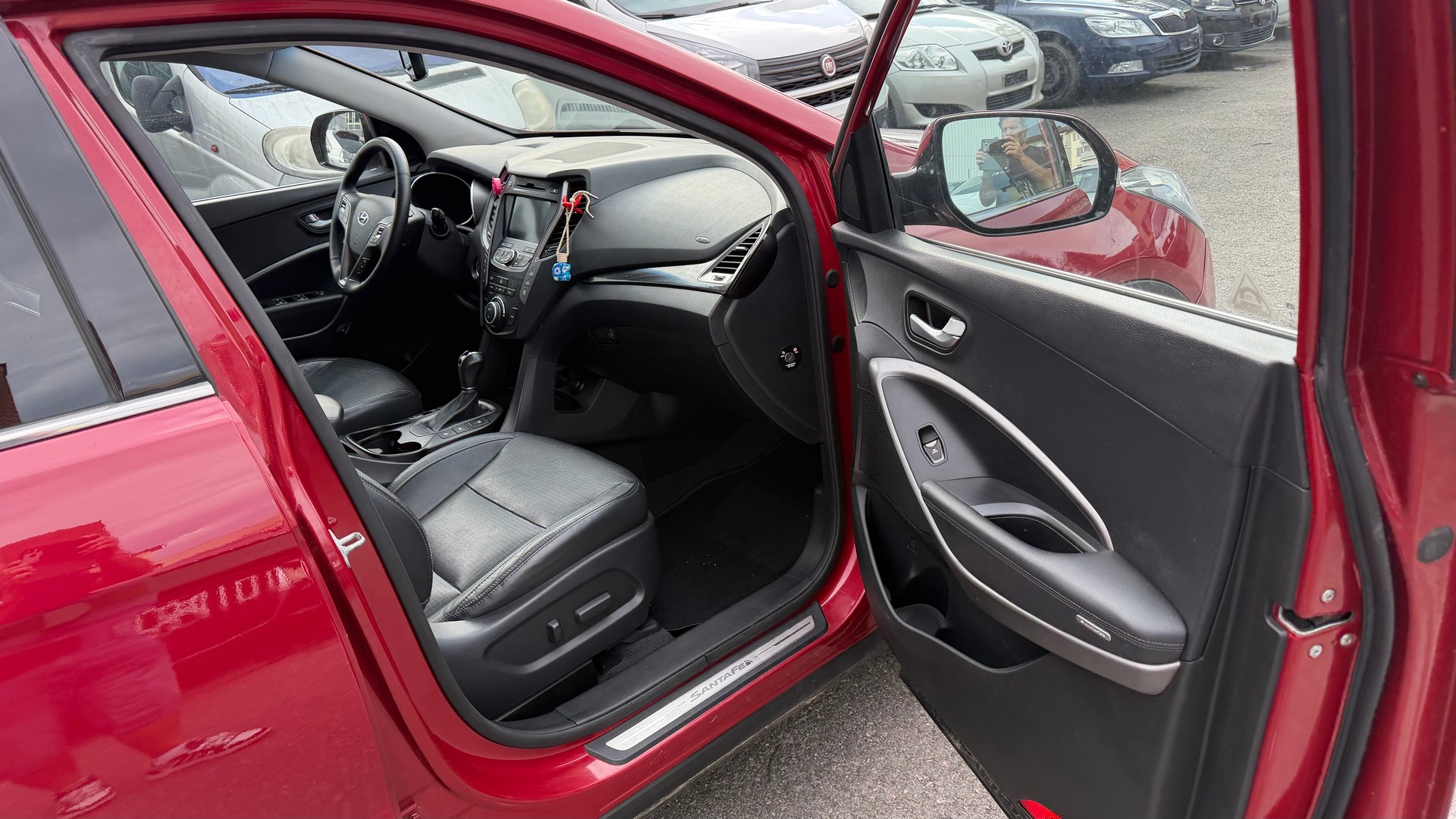 HYUNDAI Grand Santa Fe 2.2 CRDI Premium 4WD-image-4