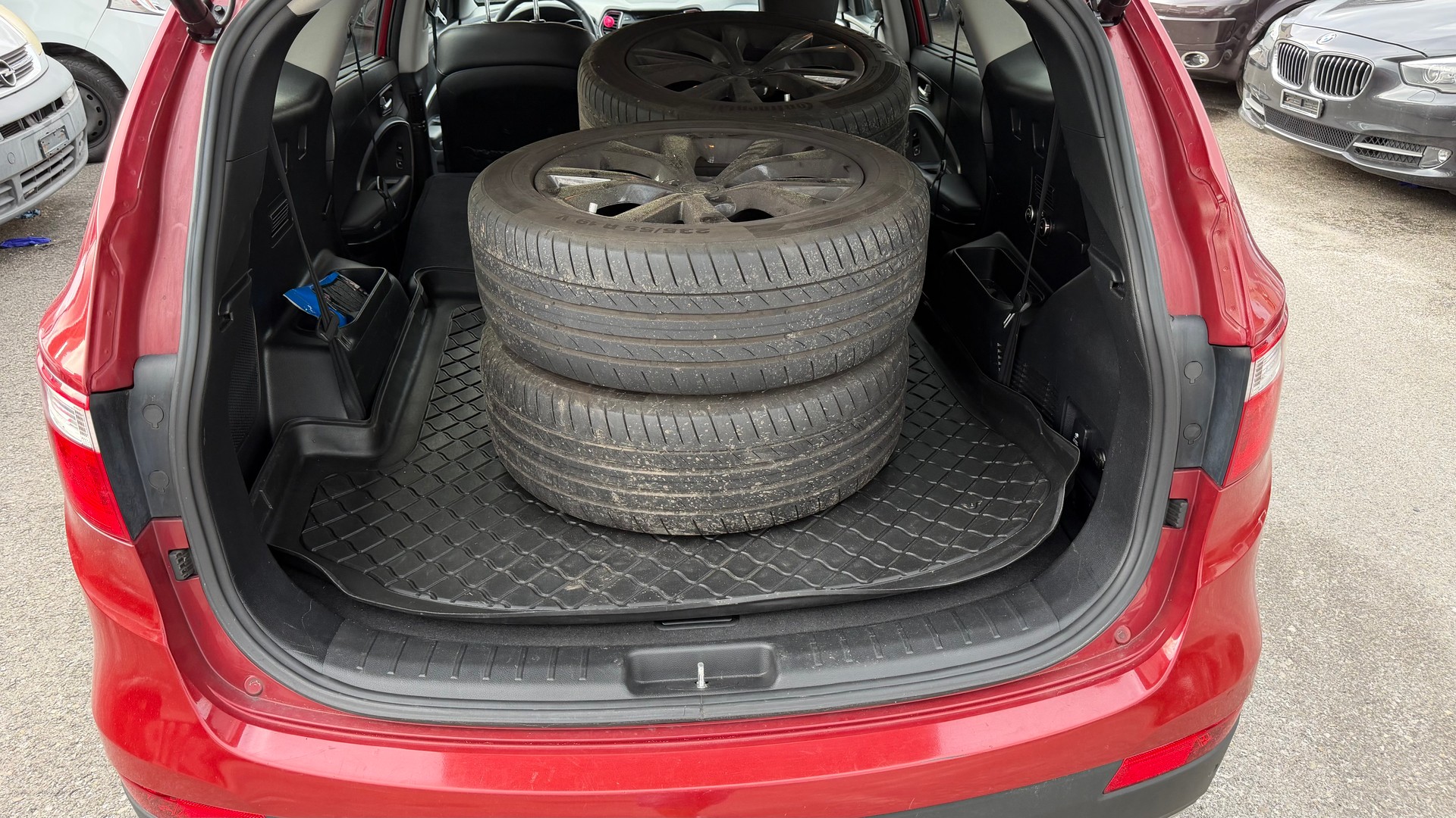 HYUNDAI Grand Santa Fe 2.2 CRDI Premium 4WD-image-12
