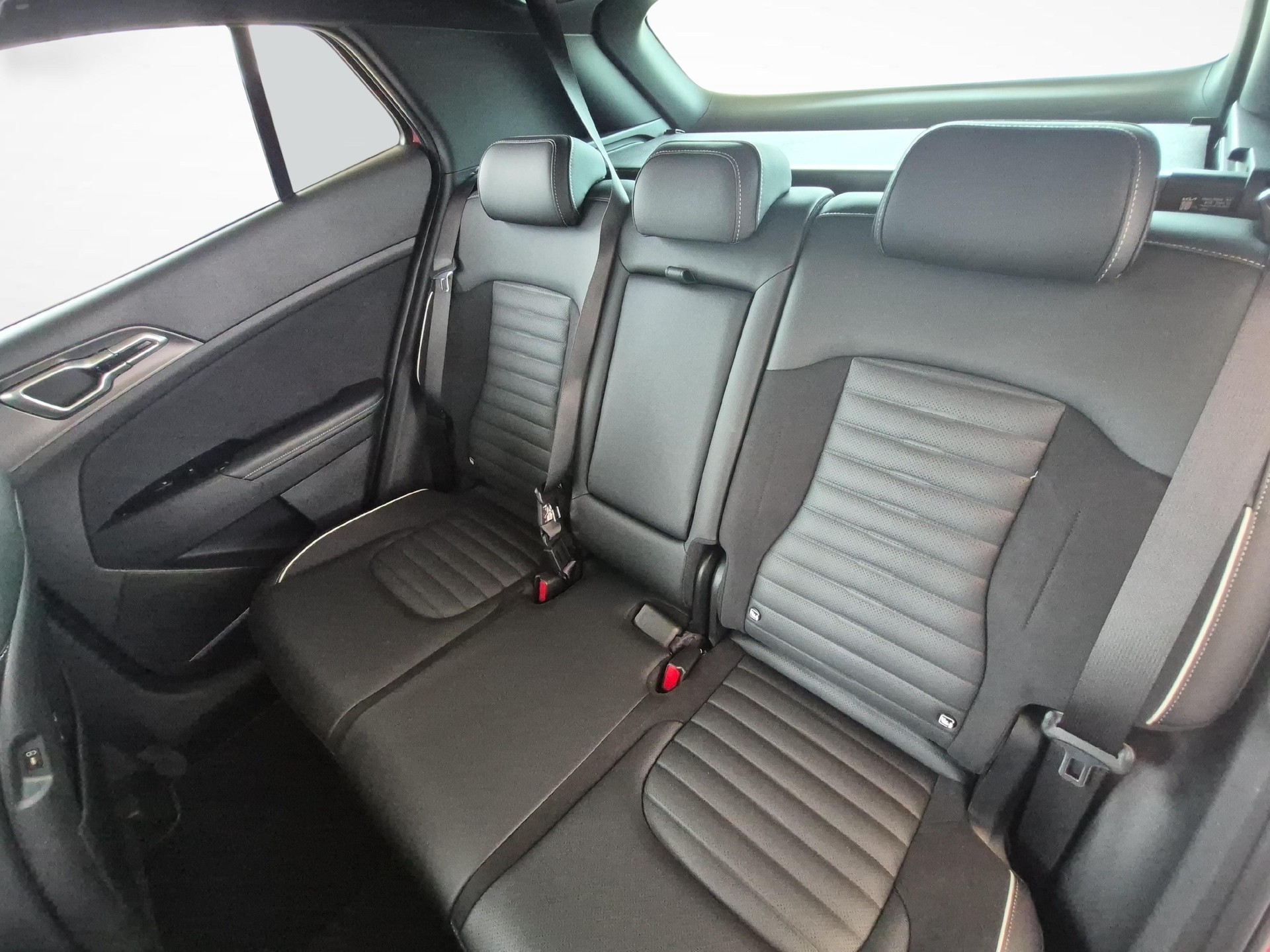 KIA Sportage 1.6 T-GDi GT-Line-image-10
