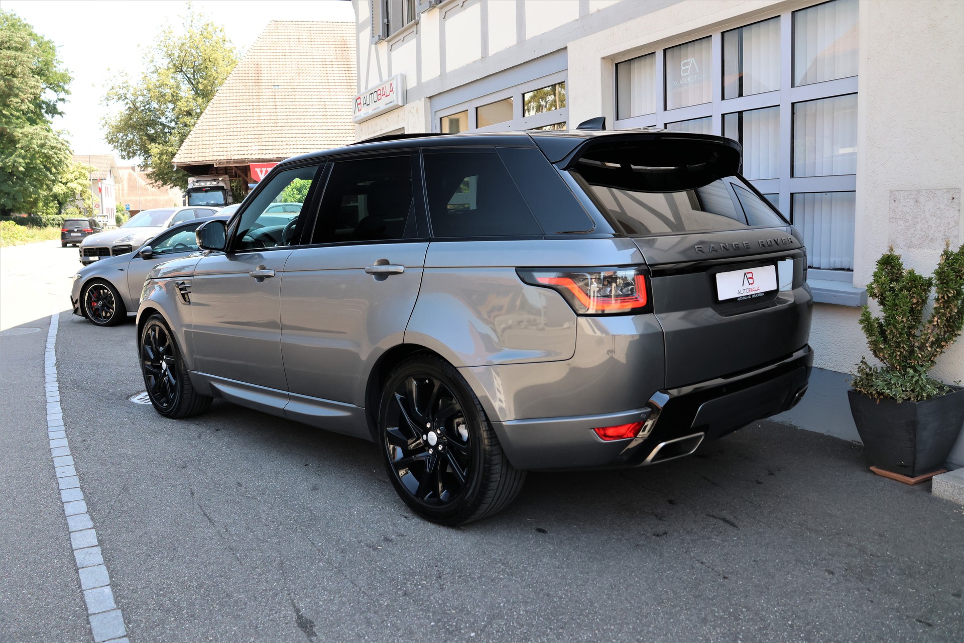 LAND ROVER Range Rover Sport 3.0 SDV6 HSE Dynamic Automatic (CH) + 3.5T AHK-image-6
