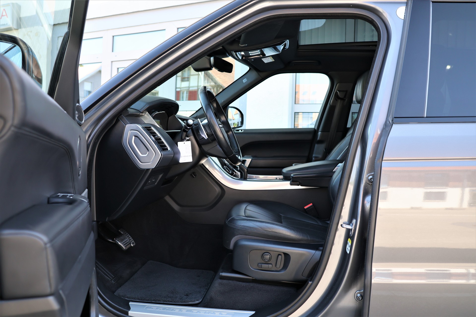 LAND ROVER Range Rover Sport 3.0 SDV6 HSE Dynamic Automatic (CH) + 3.5T AHK-image-8